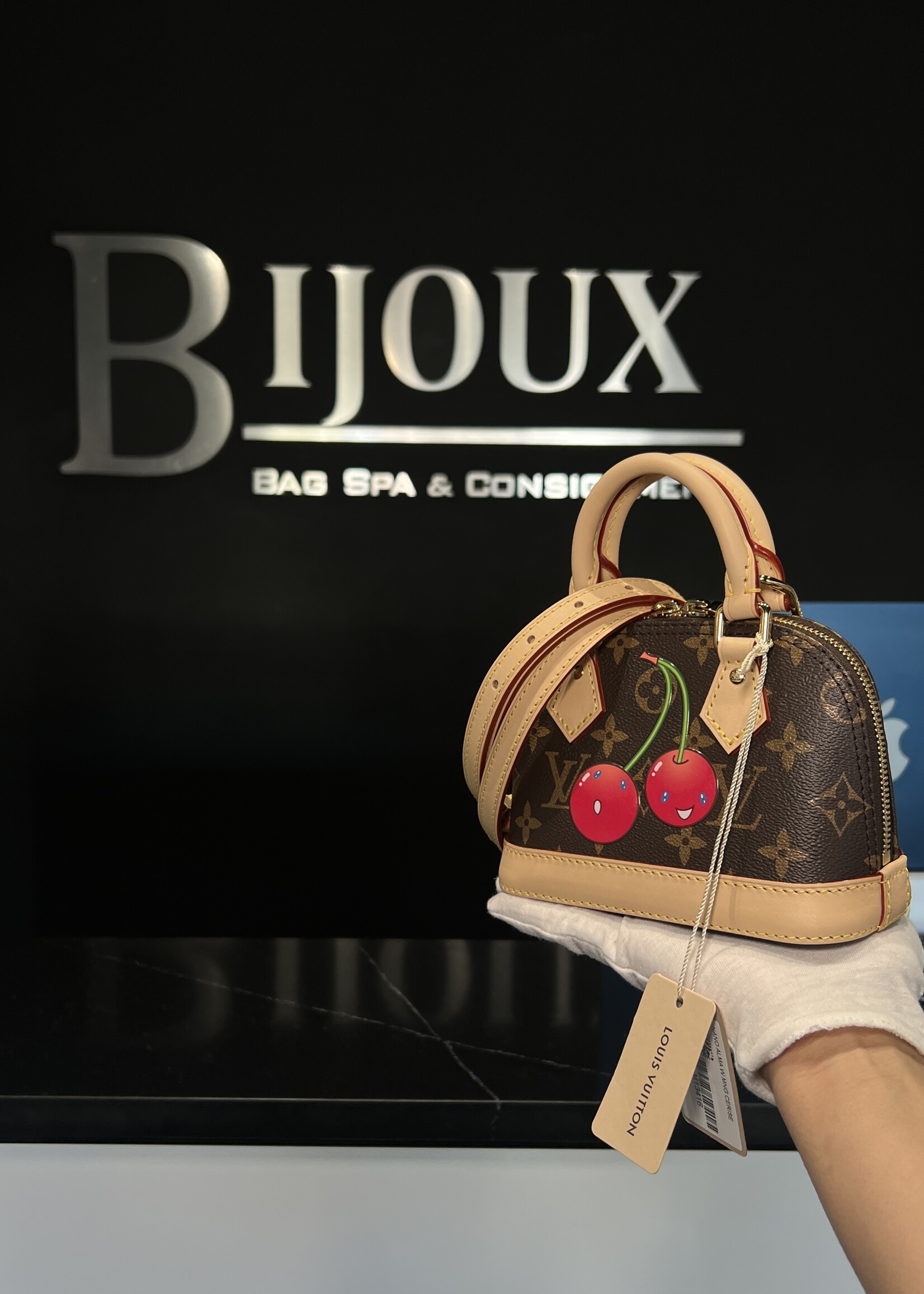 Louis Vuitton Louis Vuitton  Cerises Alma Nano