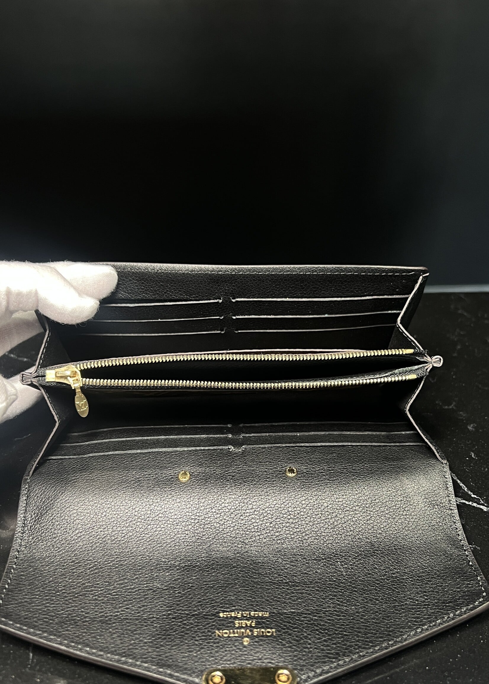 Louis Vuitton Louis Vuitton Pallas Wallet Noir