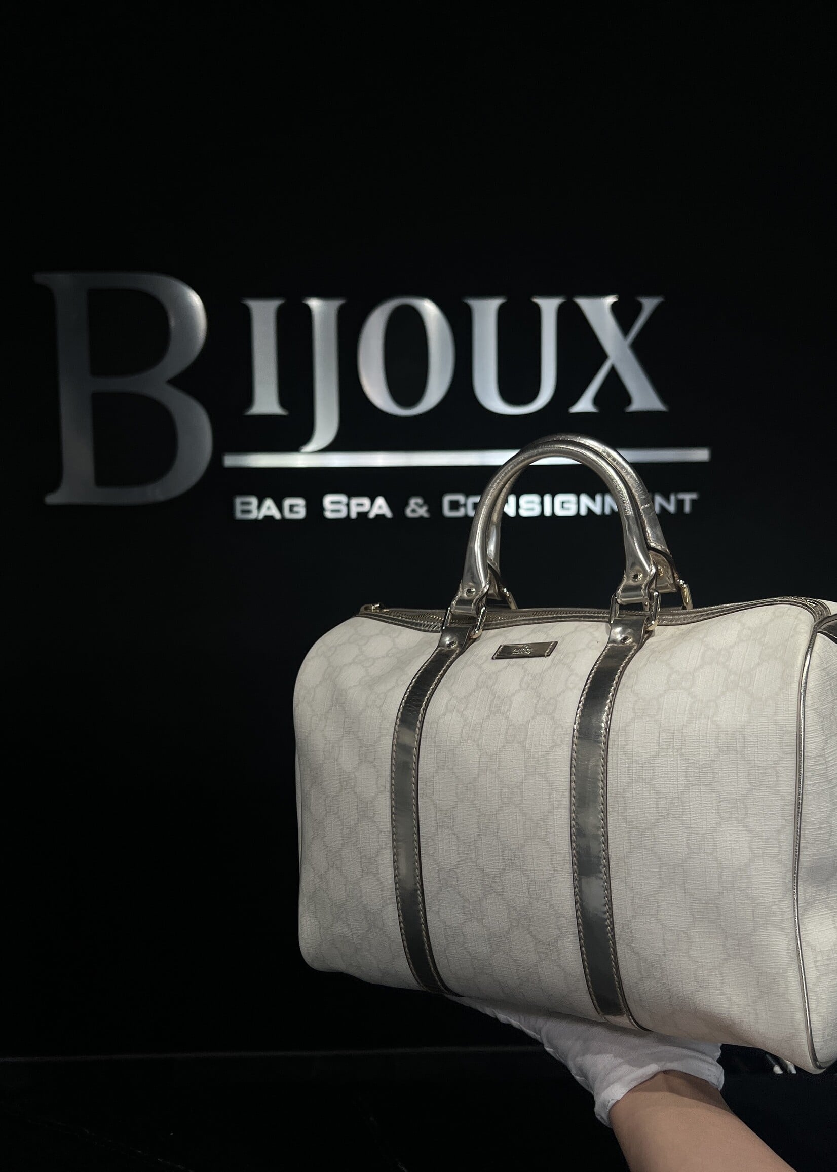 Gucci Gucci GG Supreme Medium Boston Bag