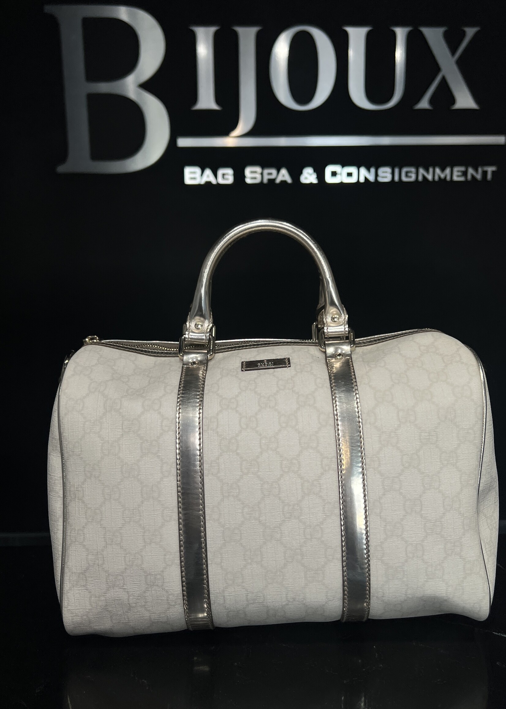 Gucci Gucci GG Supreme Medium Boston Bag