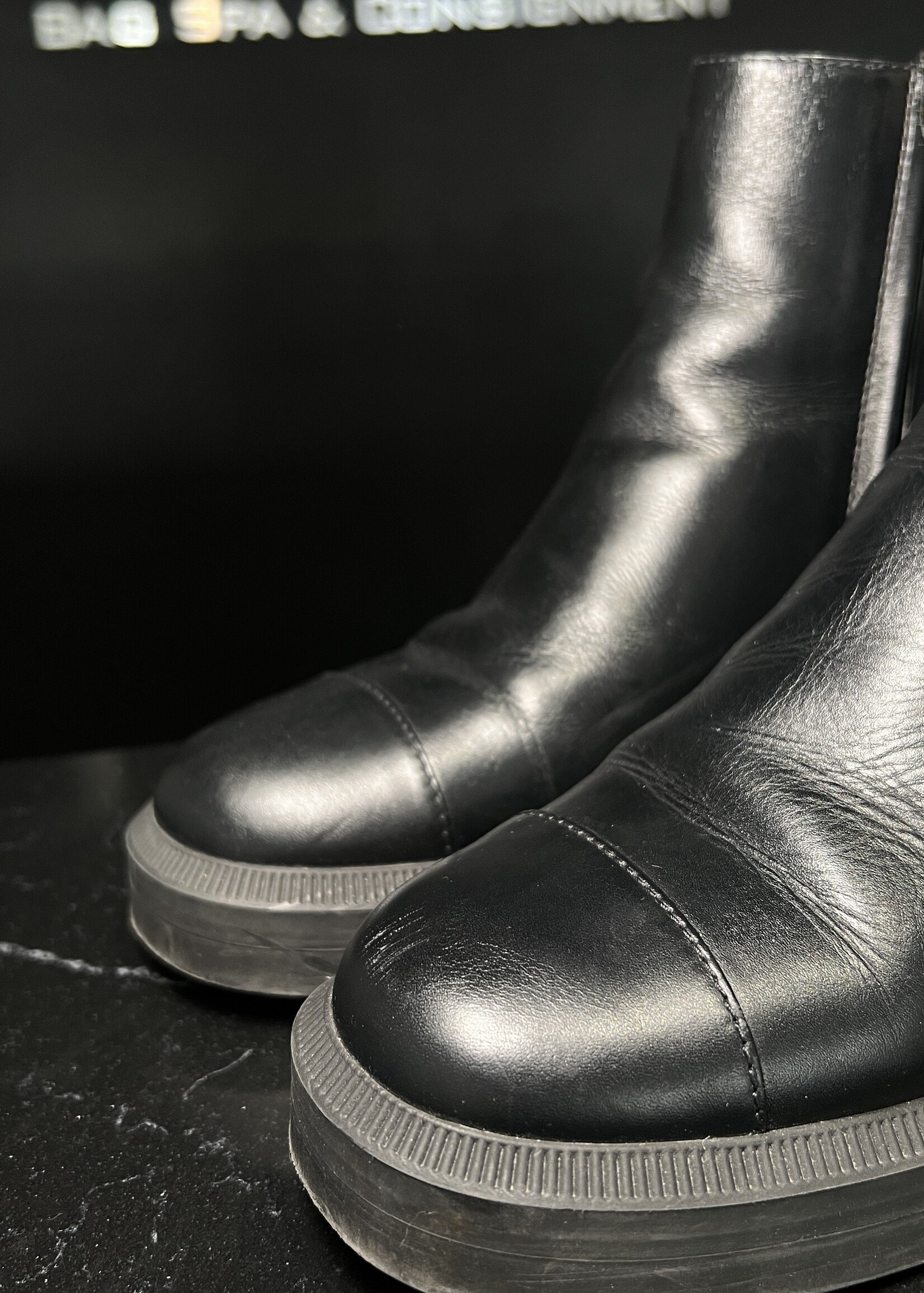 Chanel Chanel Leather Ankle Boots - 37