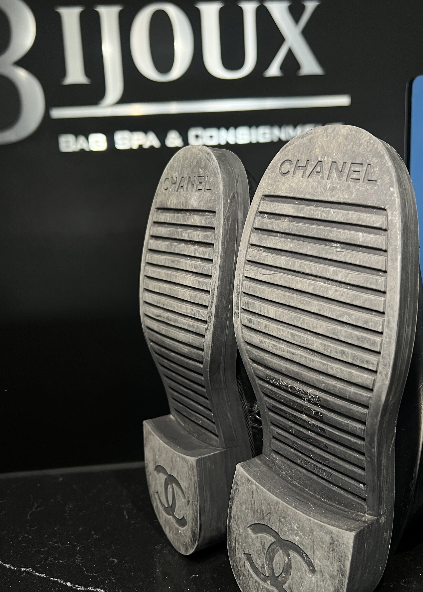 Chanel Chanel Leather Ankle Boots - 37