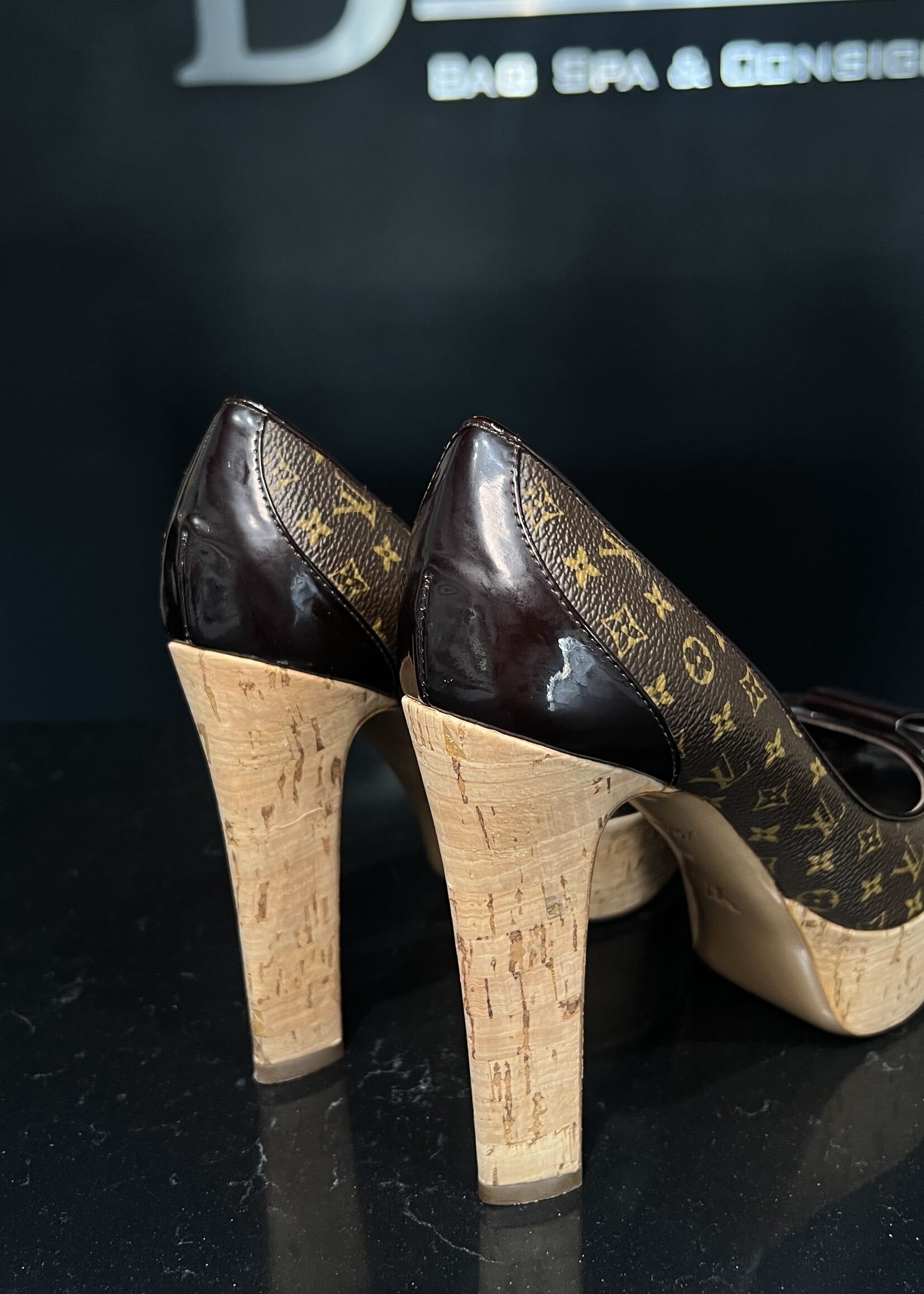 Louis Vuitton Louis Vuitton Monogram Canvas Rivoli Cork Pumps 36