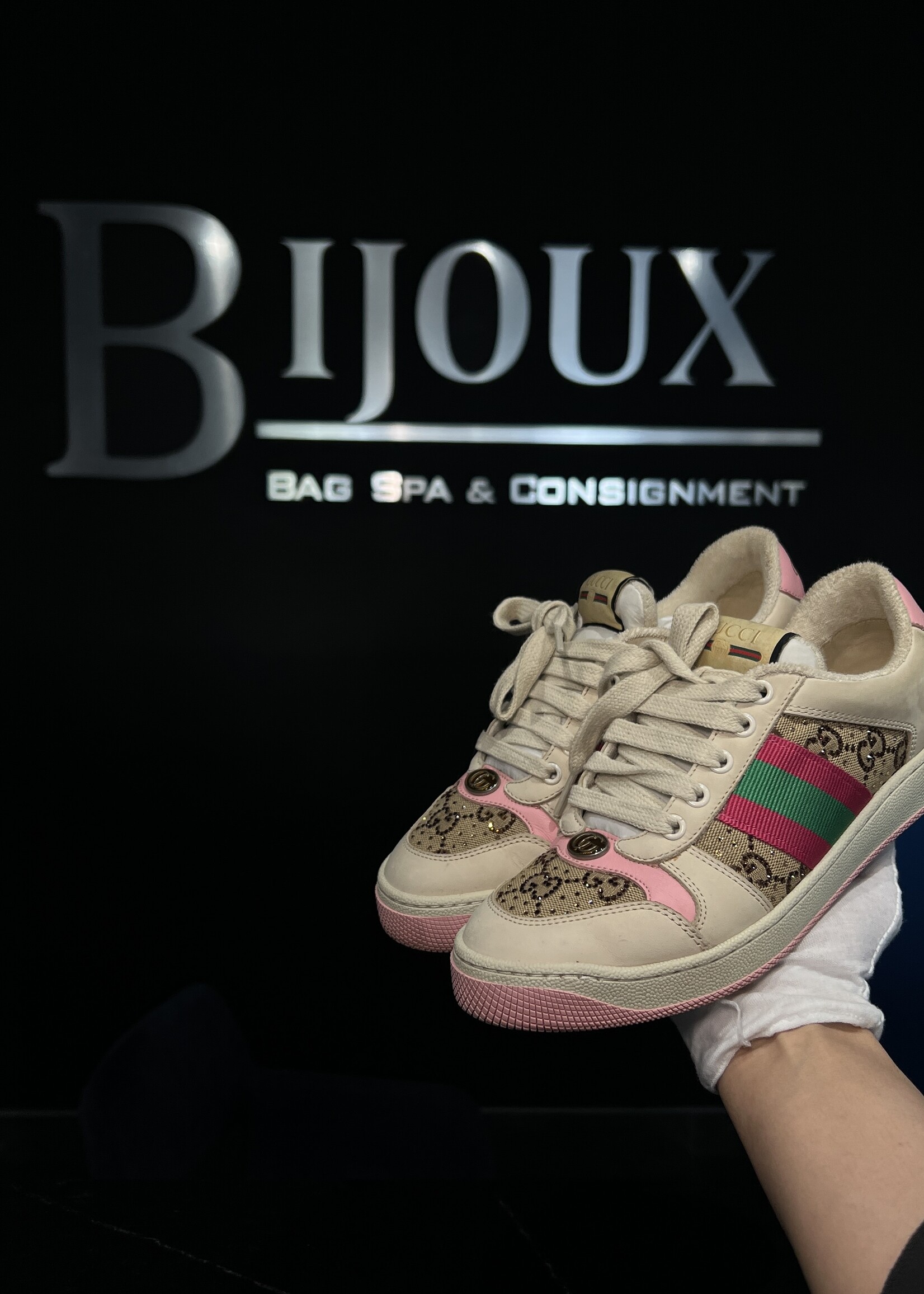 Gucci Gucci GG Crystal Sneakers