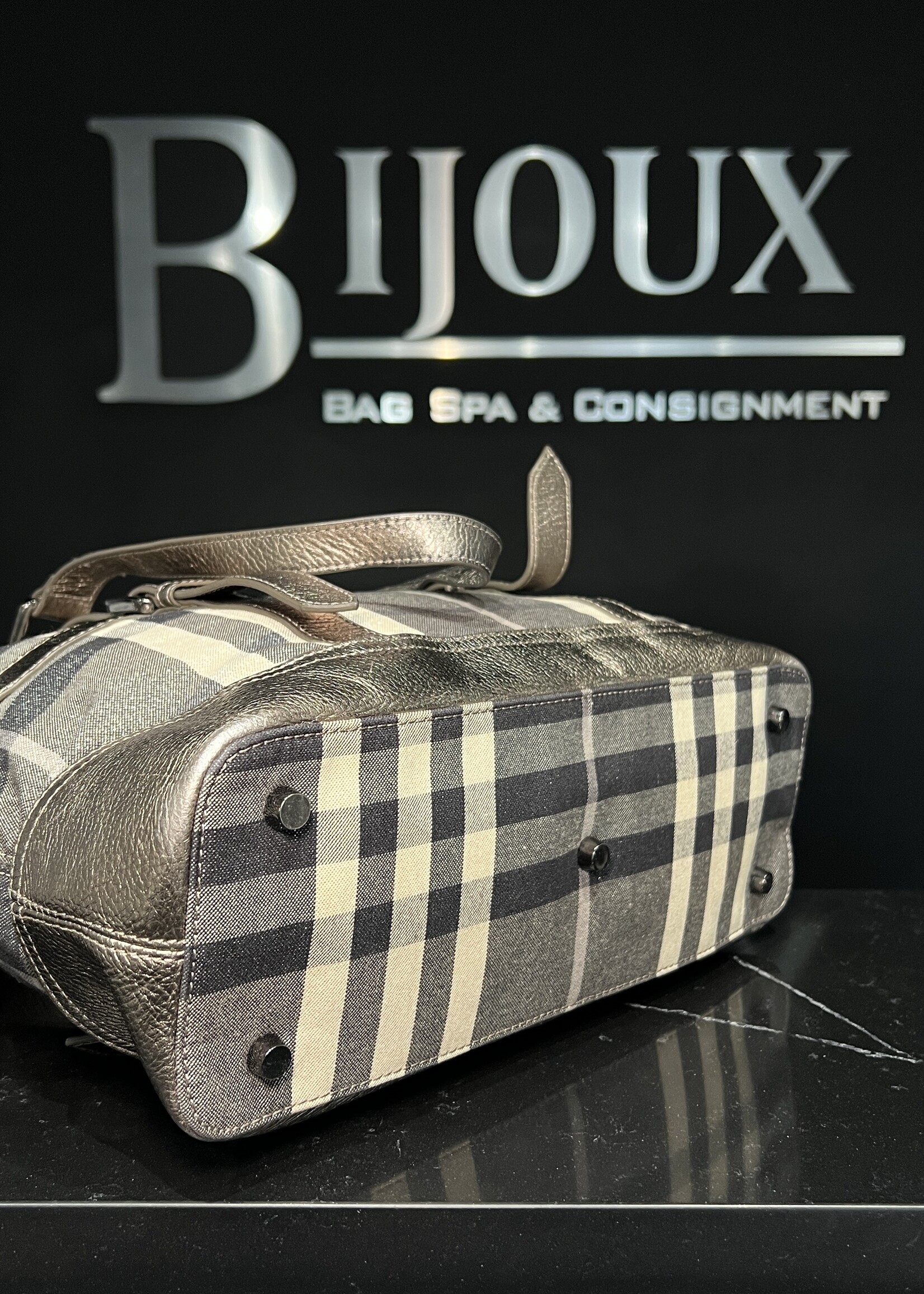 Burberry Burberry Silver Shimmer Check Tote