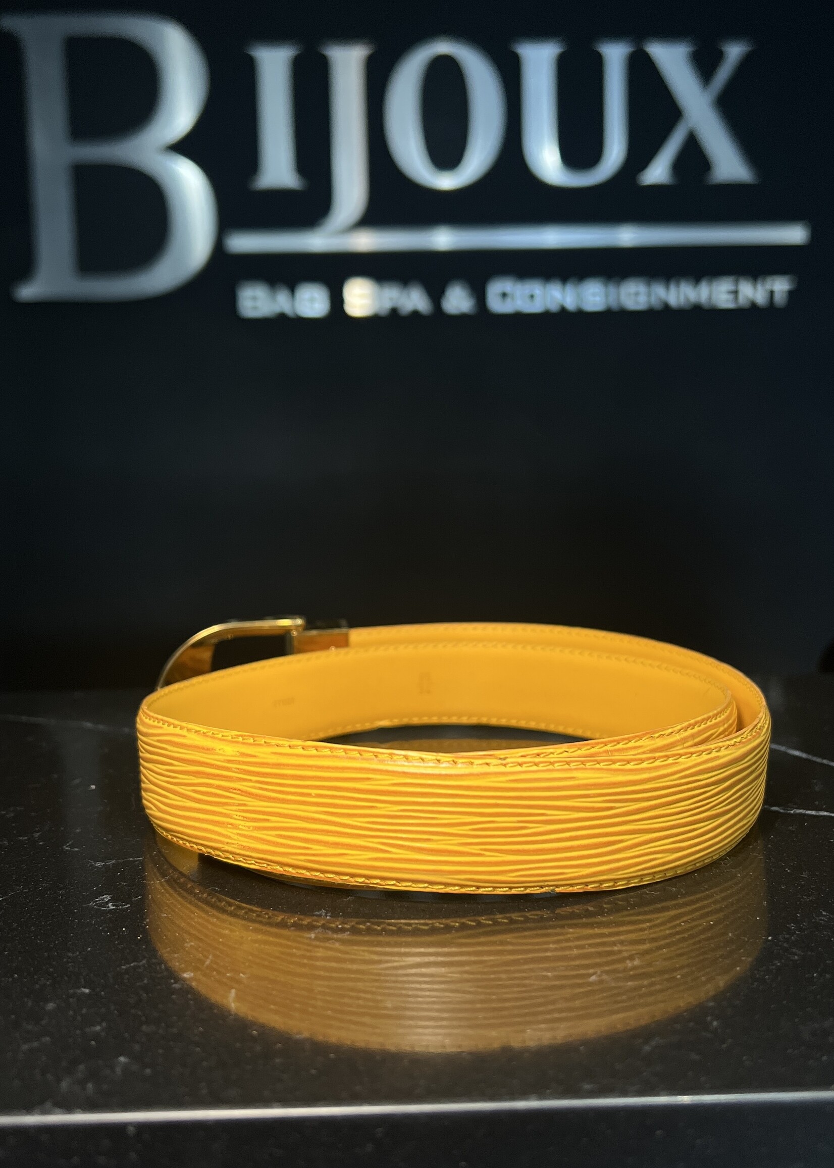 Louis Vuitton Louis Vuitton Epi Belt 85