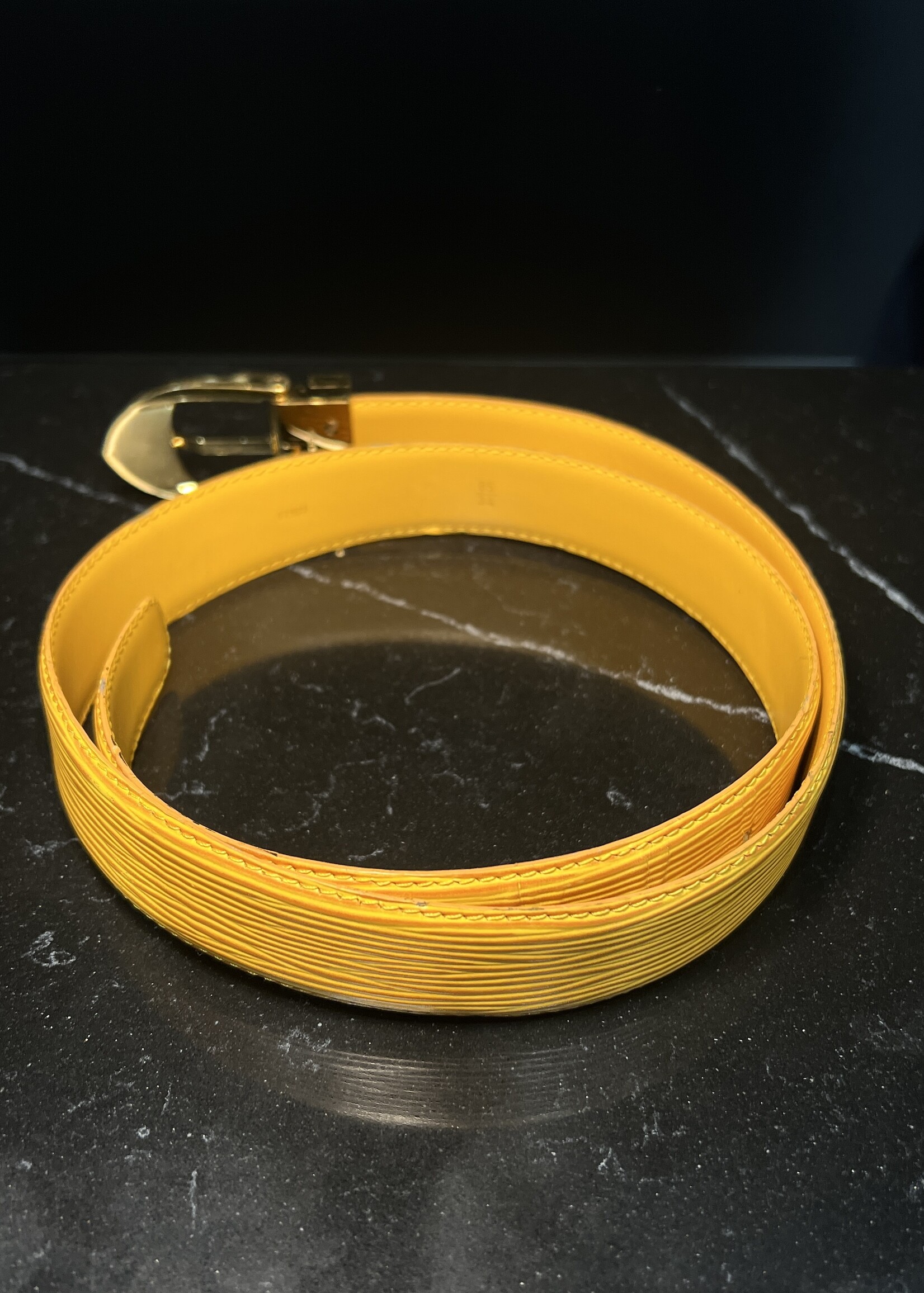 Louis Vuitton Louis Vuitton Epi Belt 85