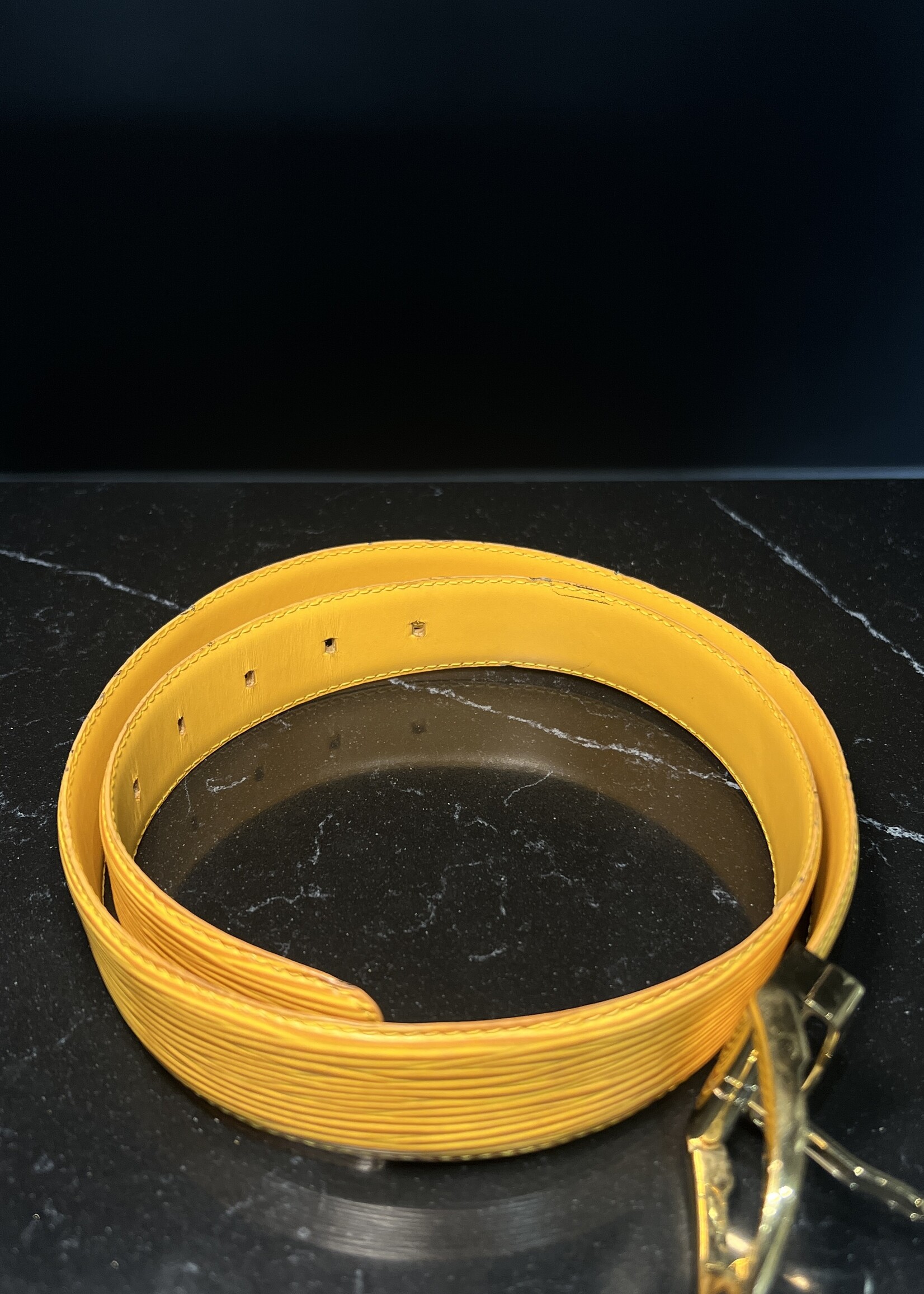 Louis Vuitton Louis Vuitton Epi Belt 85