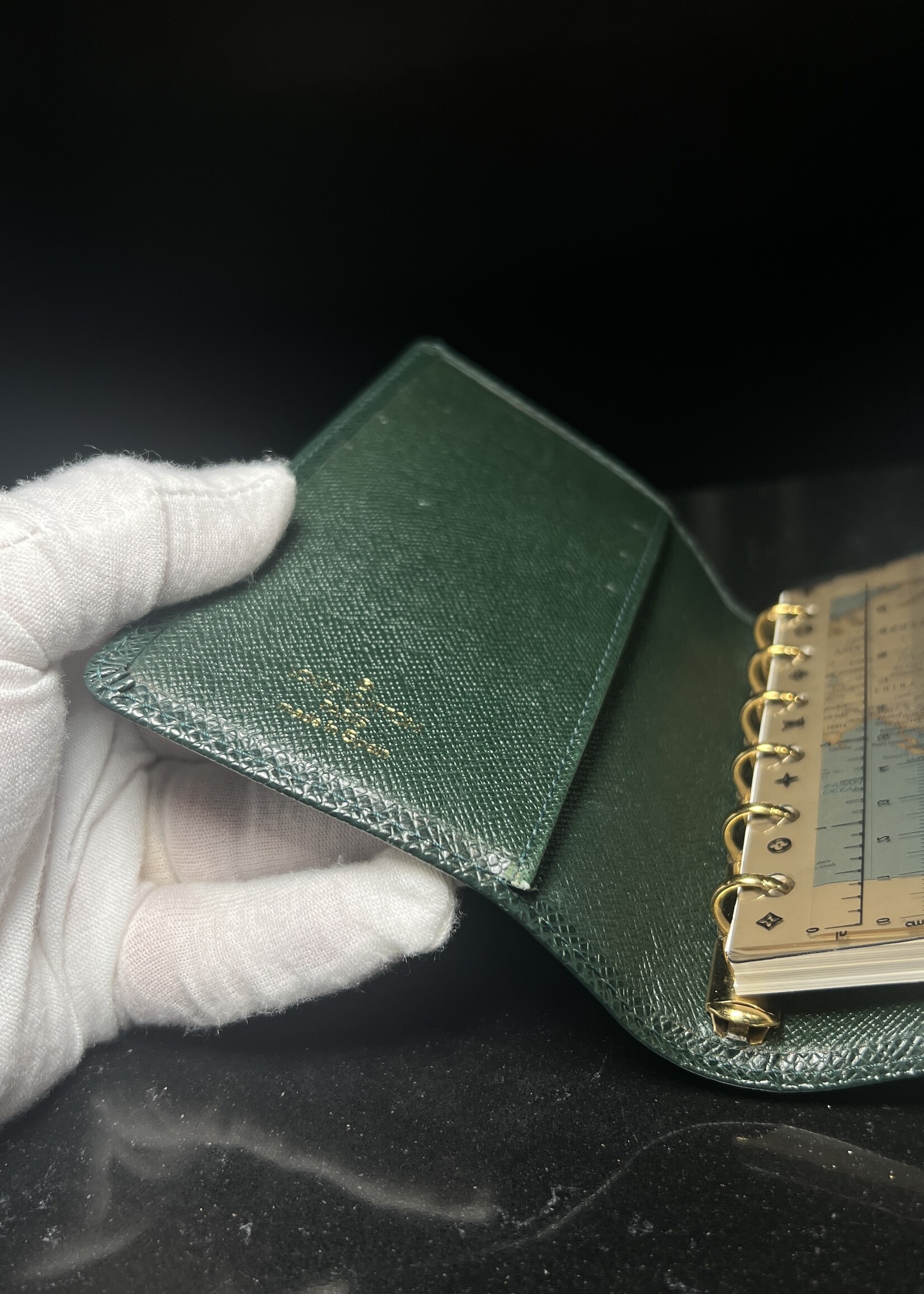 Louis Vuitton Louis Vuitton Green Ring Agenda PM