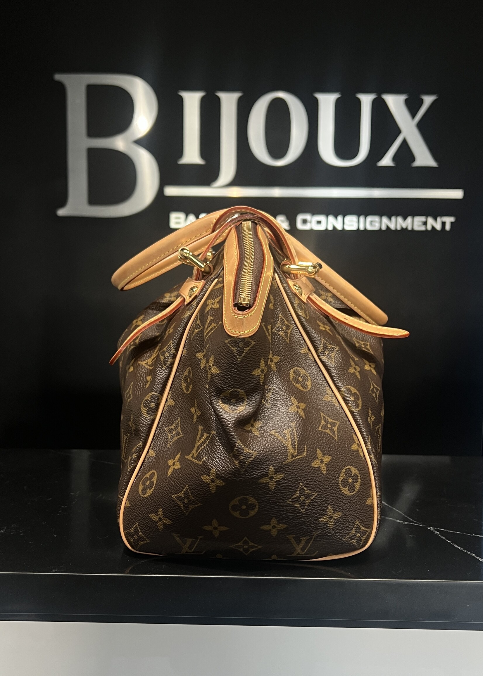 Louis Vuitton Louis Vuitton Tivoli GM