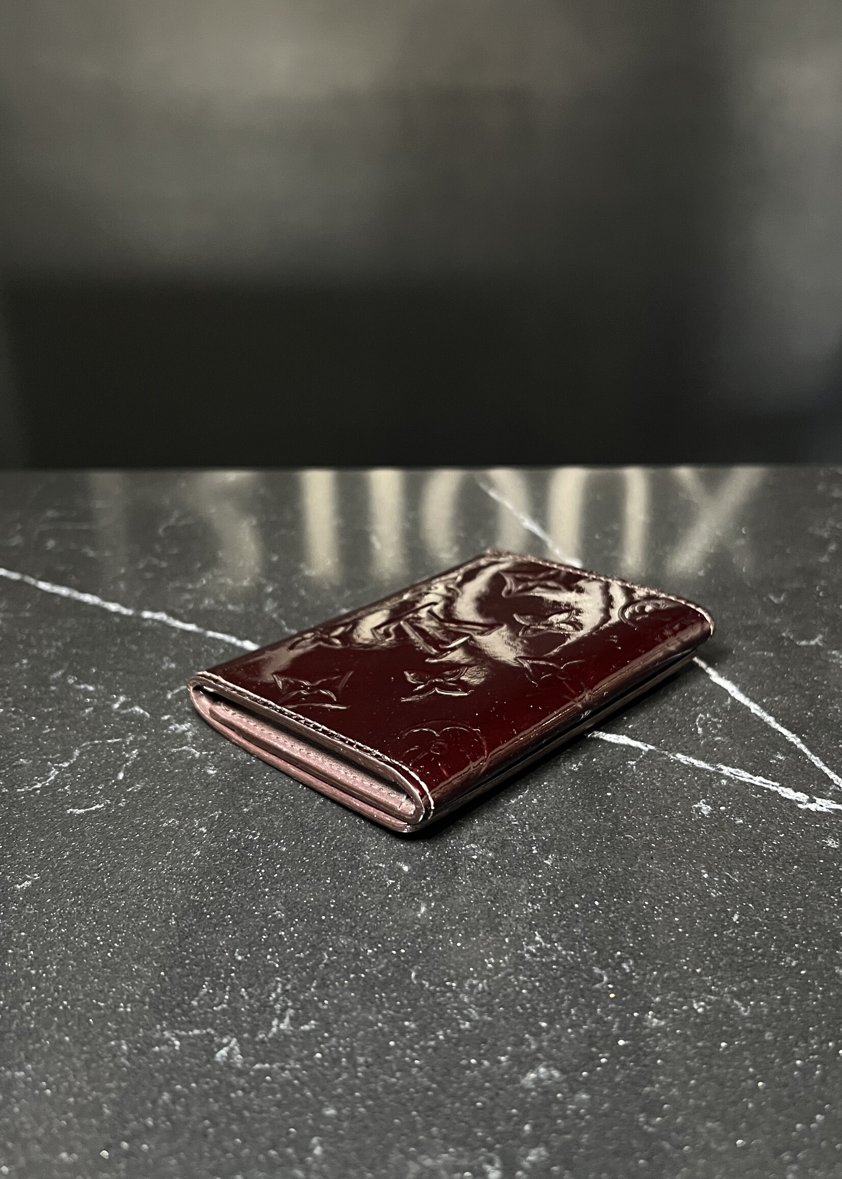Louis Vuitton Louis Vuitton Bifold Vernis Card Holder