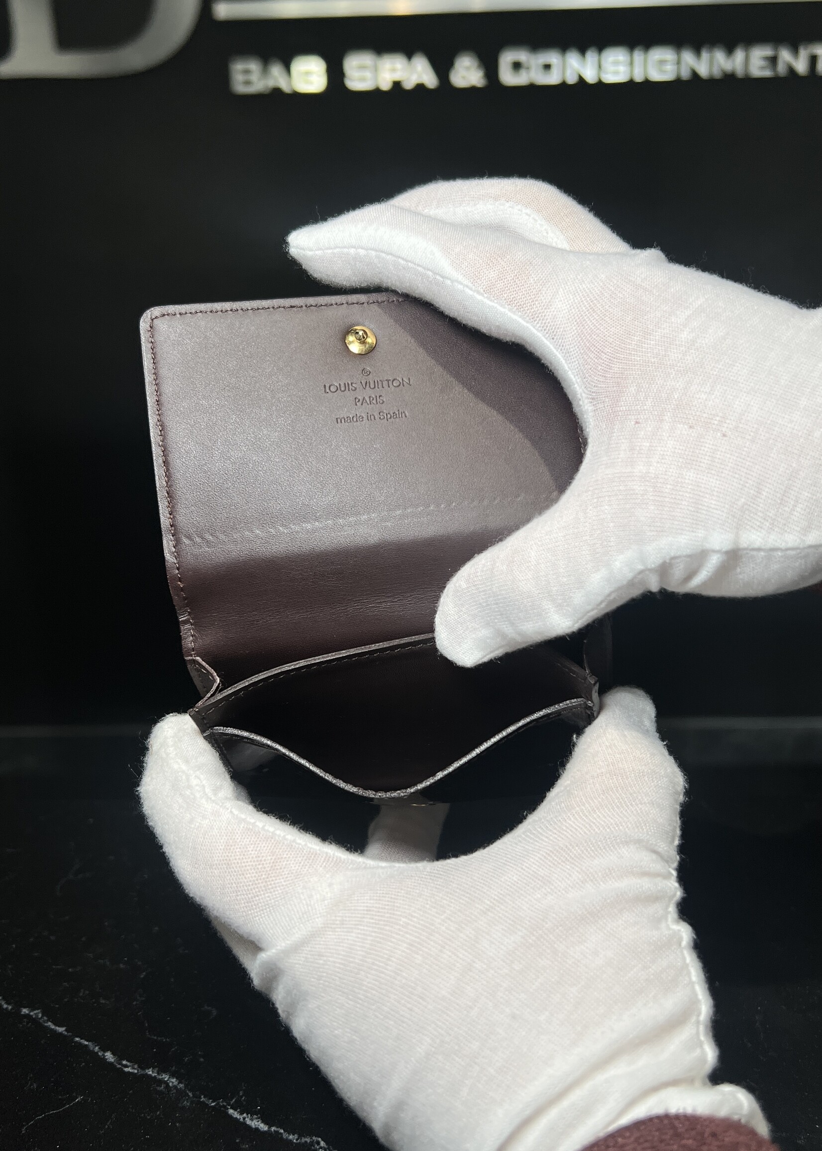 Louis Vuitton Louis Vuitton Bifold Vernis Card Holder