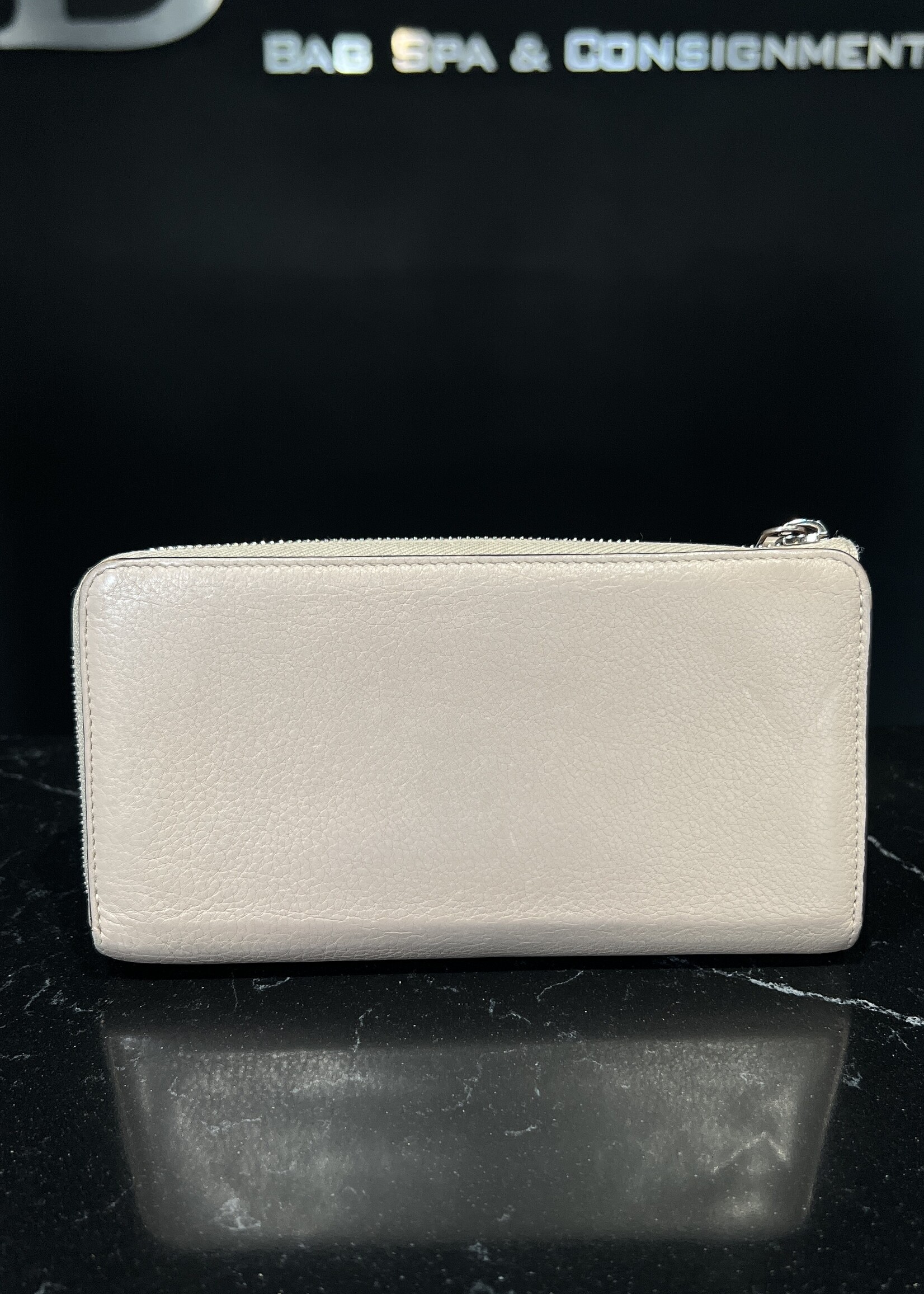 Louis Vuitton SOLD- Louis Vuitton Veau Cachemire Comete Wallet