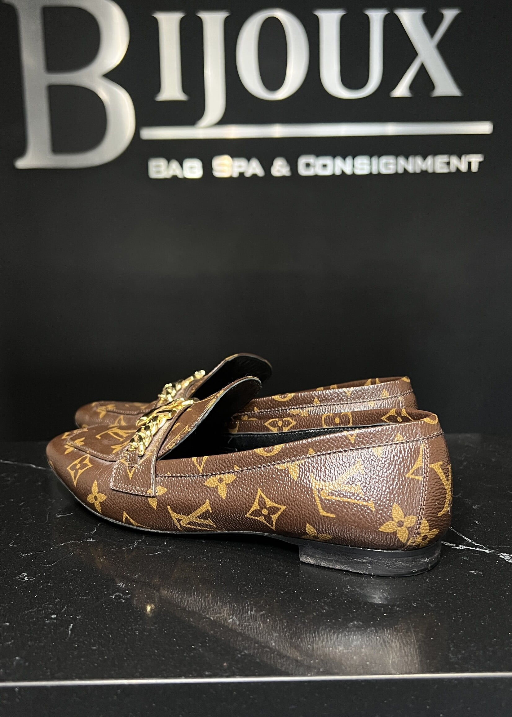Louis Vuitton Louis Vuitton Upper Case Loafers 38.5