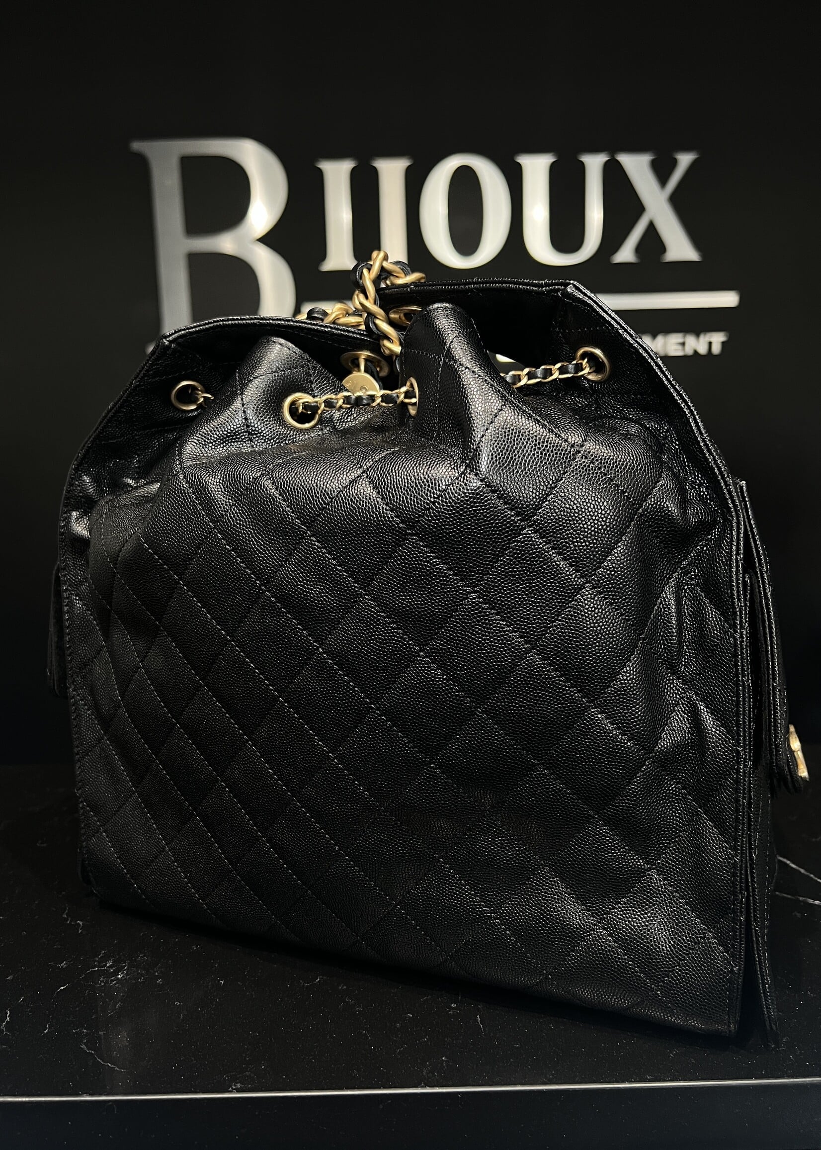 Chanel Chanel 25 Black GHW