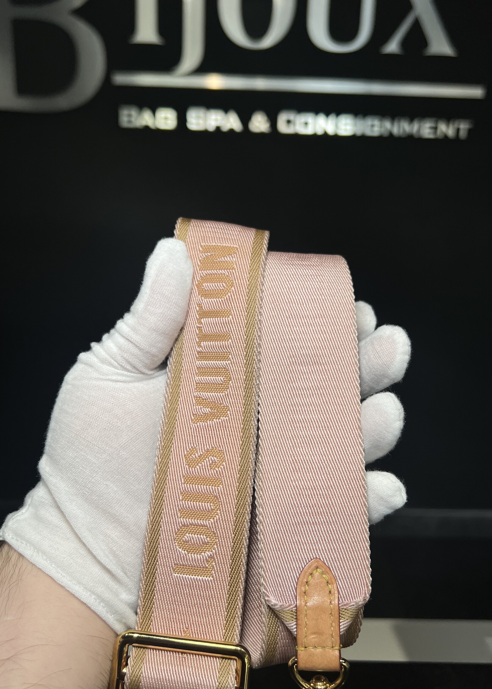 Louis Vuitton Louis Vuitton Damier Azur Croisette Satchel