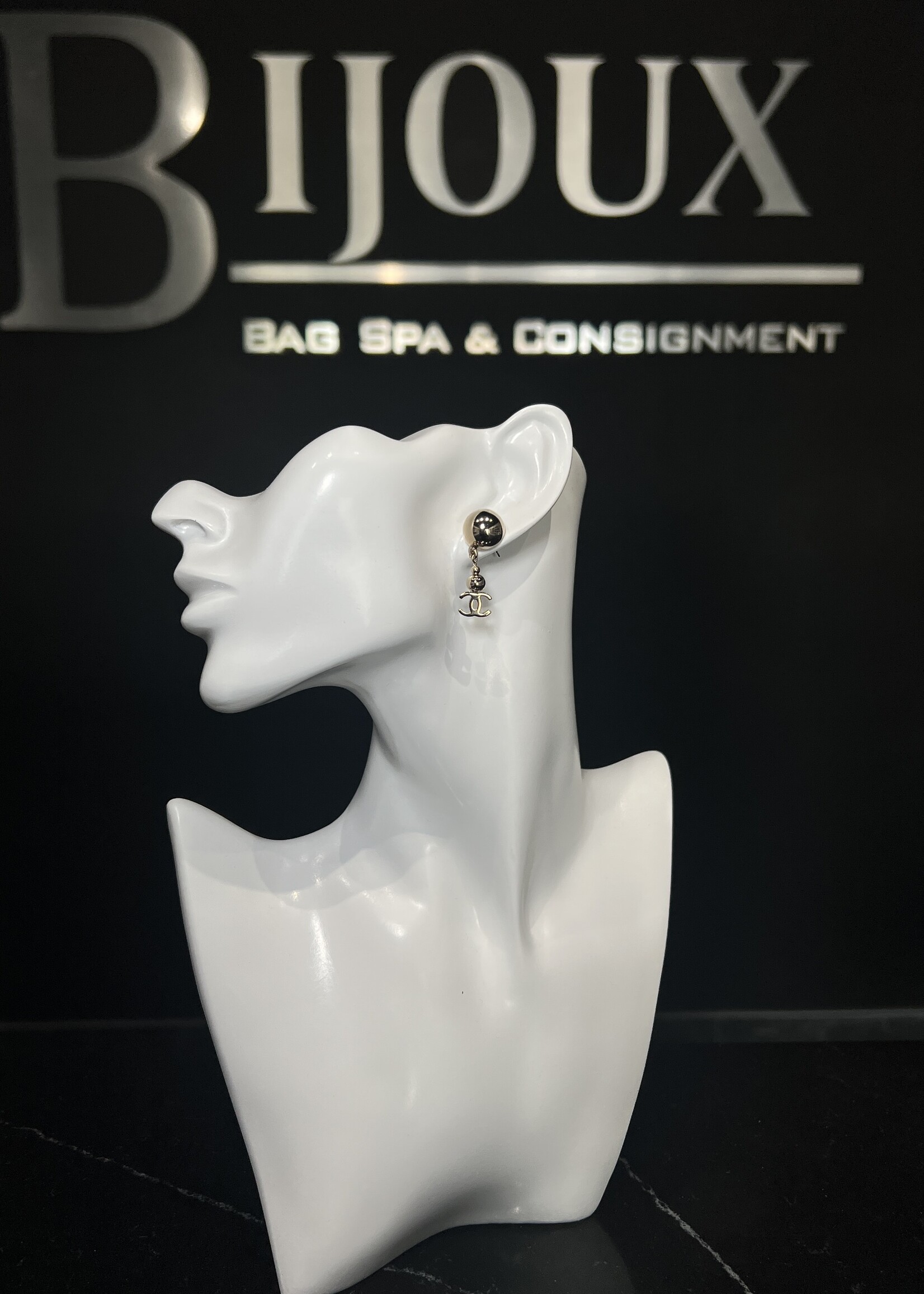 Chanel SOLD - Chanel Drop Earrings