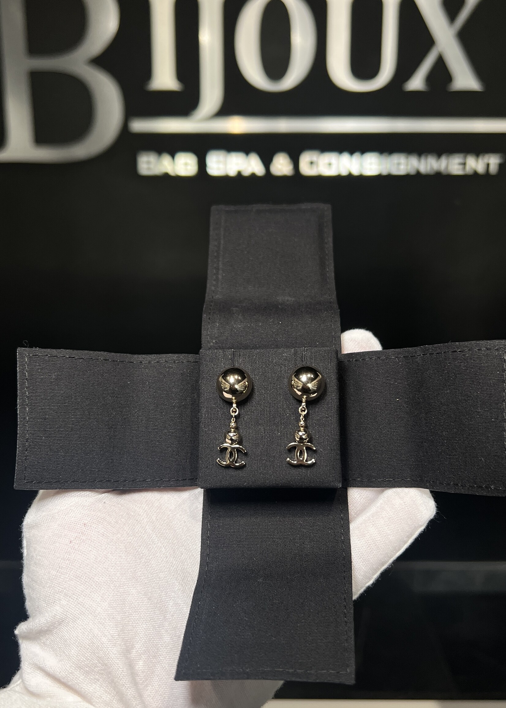 Chanel SOLD - Chanel Drop Earrings