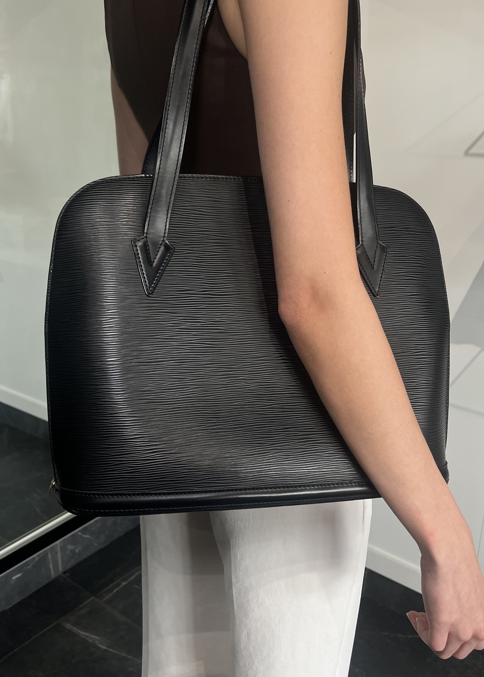 Louis Vuitton Louis Vuitton Lussac