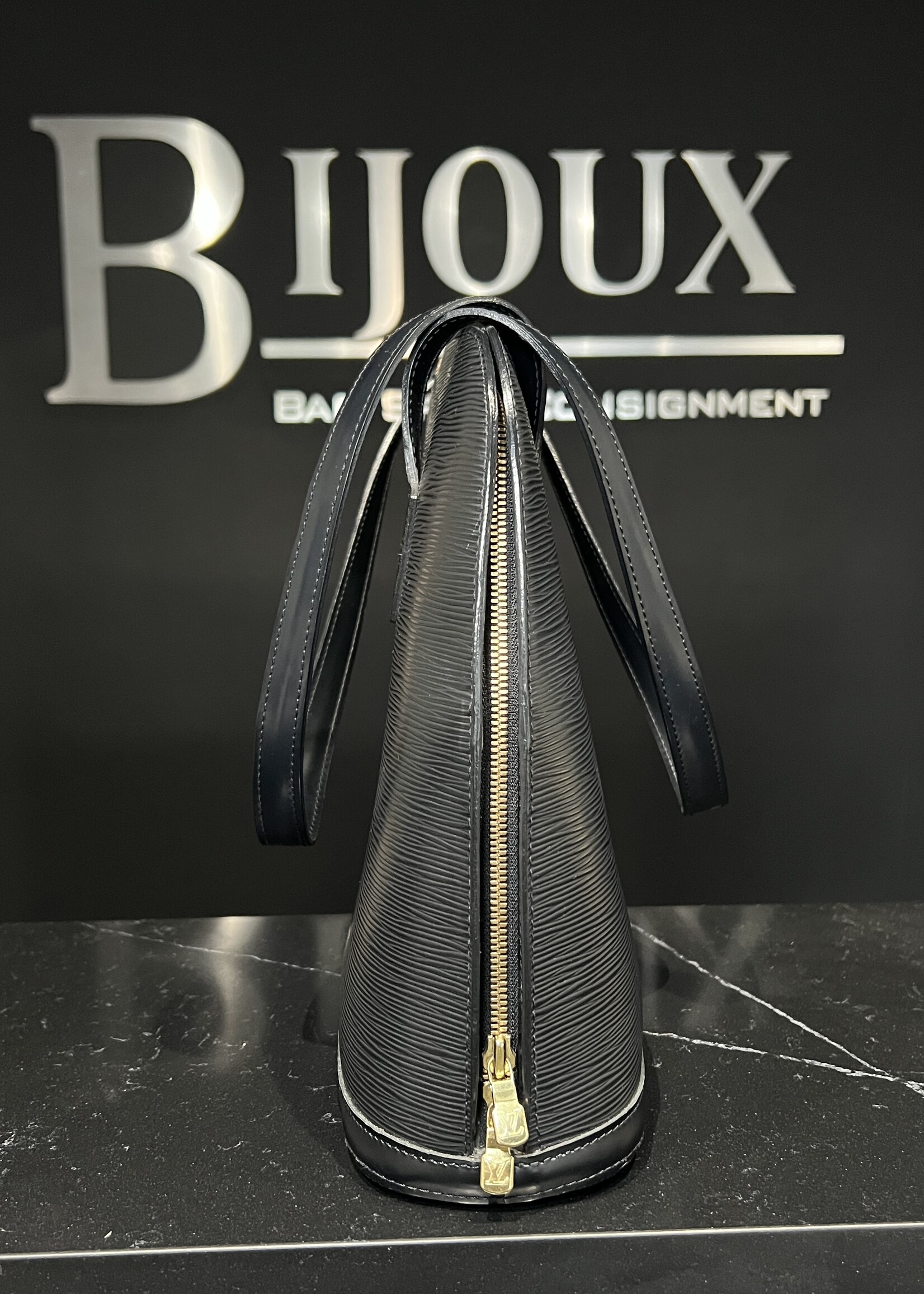 Louis Vuitton Louis Vuitton Lussac