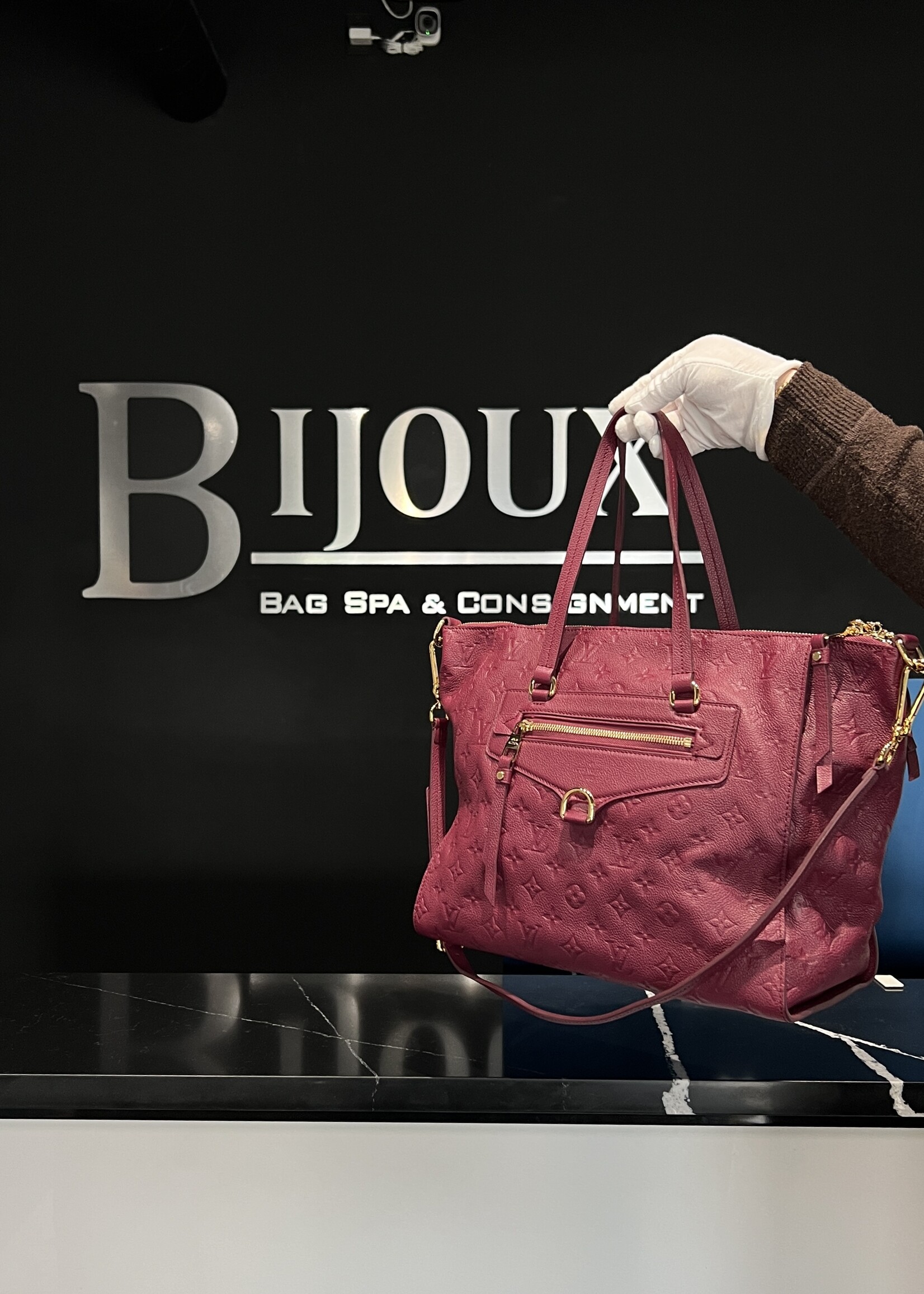 Louis Vuitton SOLD - Louis Vuitton Burgundy  Monogram Lumineuse GM