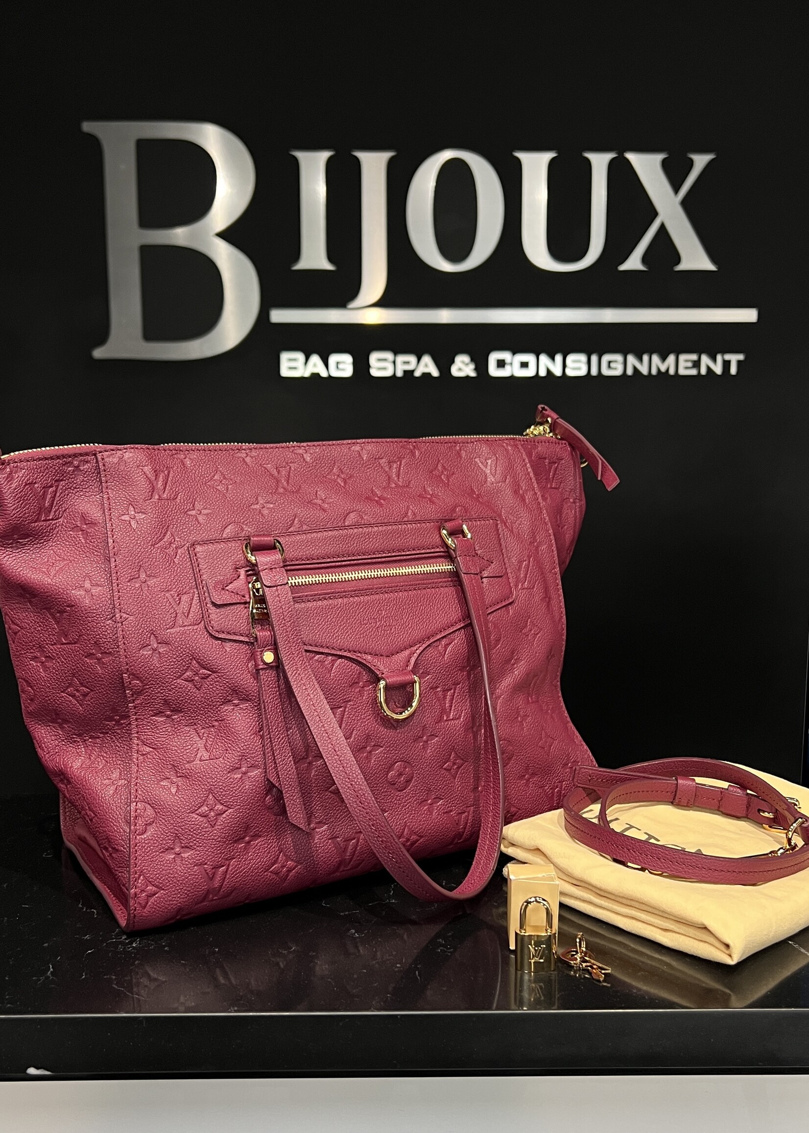 Louis Vuitton SOLD - Louis Vuitton Burgundy  Monogram Lumineuse GM