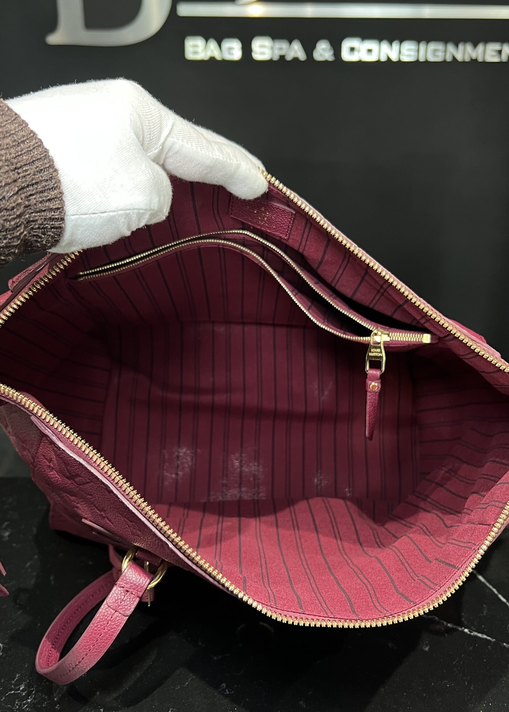 Louis Vuitton Louis Vuitton Burgundy  Monogram Lumineuse GM