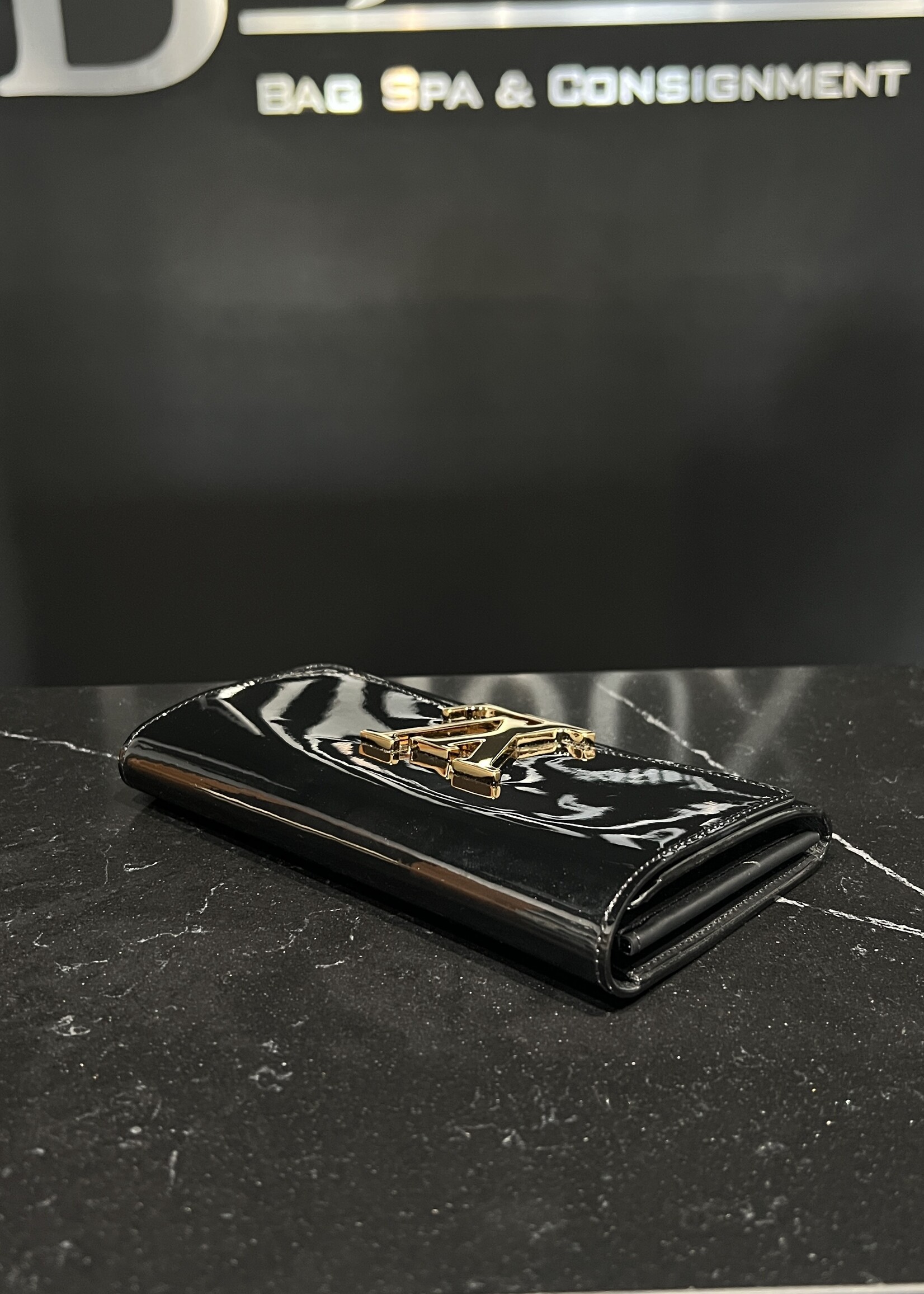 Louis Vuitton Louis Vuitton Patent Louise Wallet