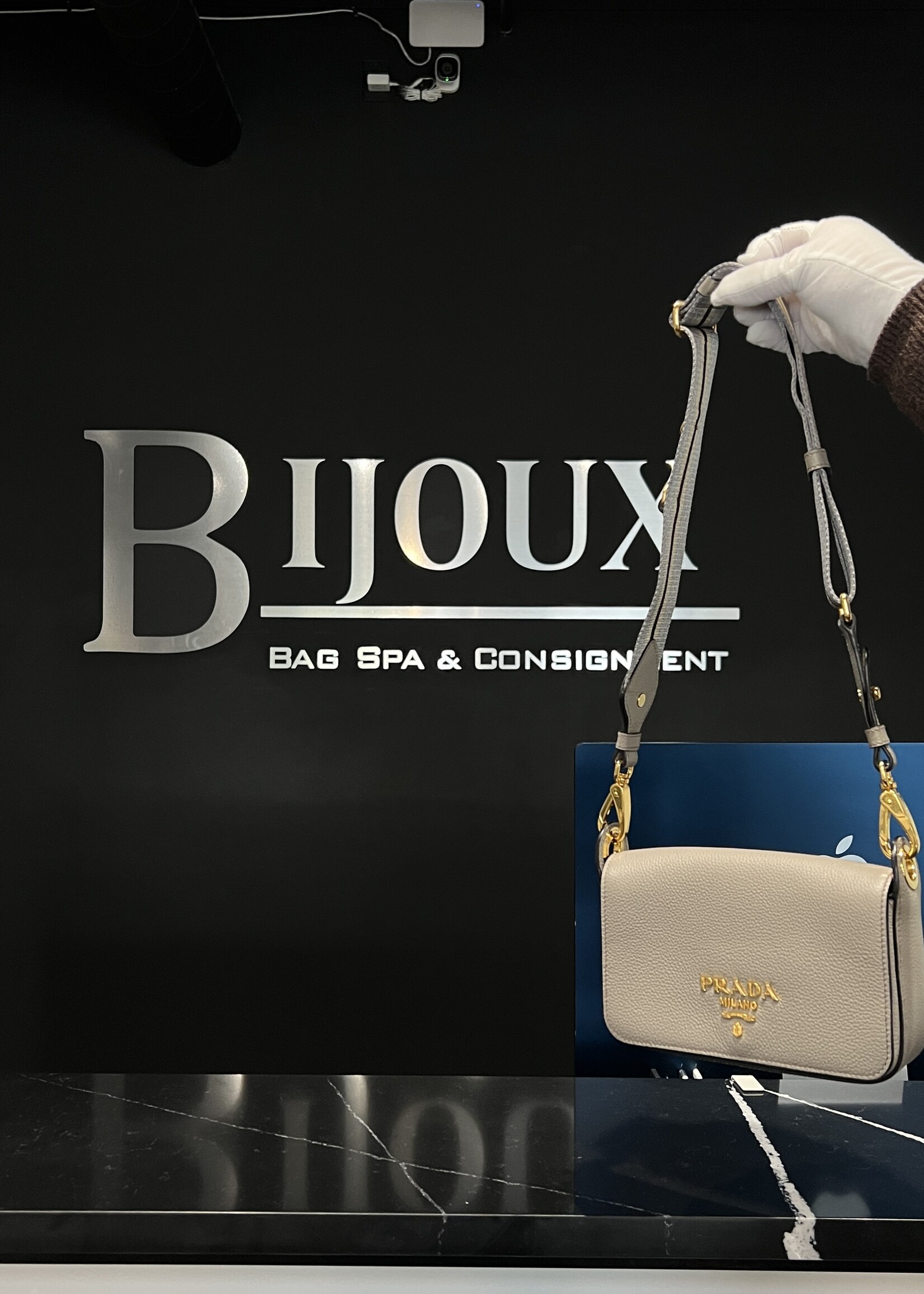 Prada Prada Vitello Phenix Crossbody