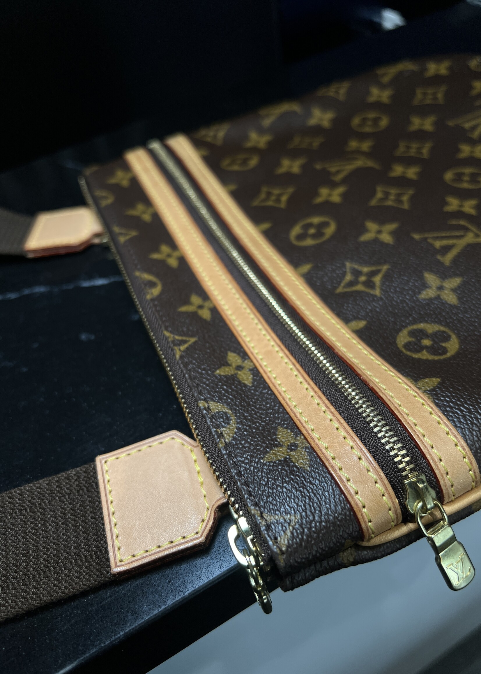 Louis Vuitton SOLD- Louis Vuitton Bosphore Monogram Messenger