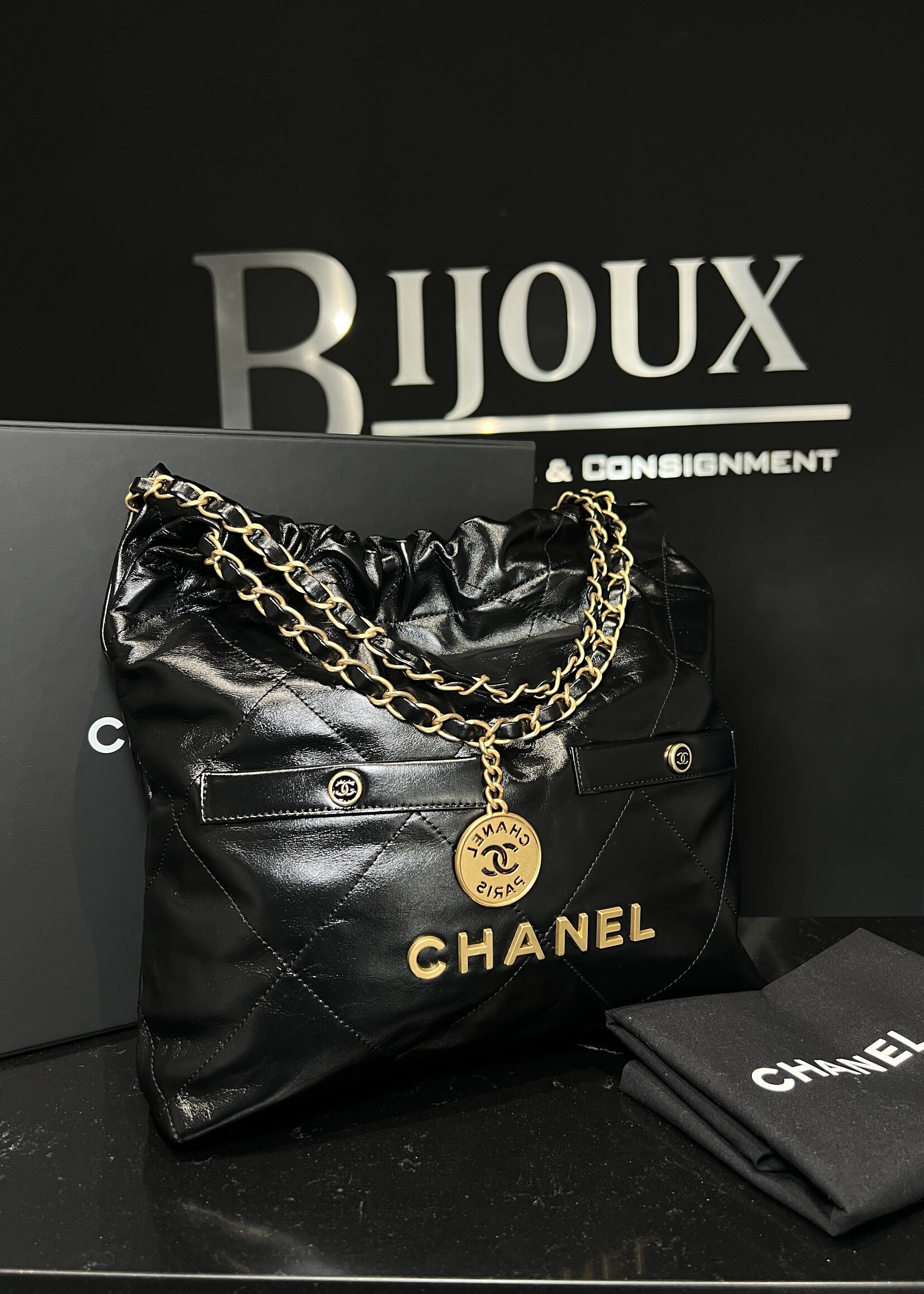 Chanel Chanel Small Double Pocket 22