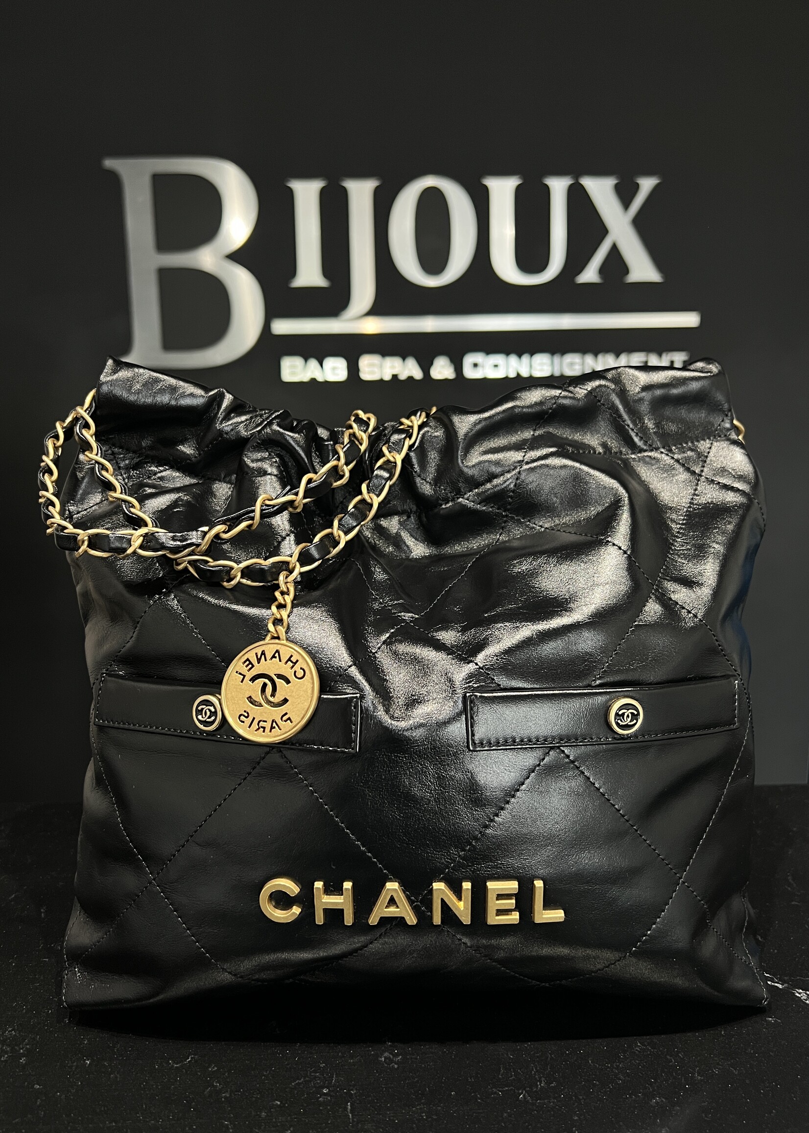 Chanel Chanel Small Double Pocket 22