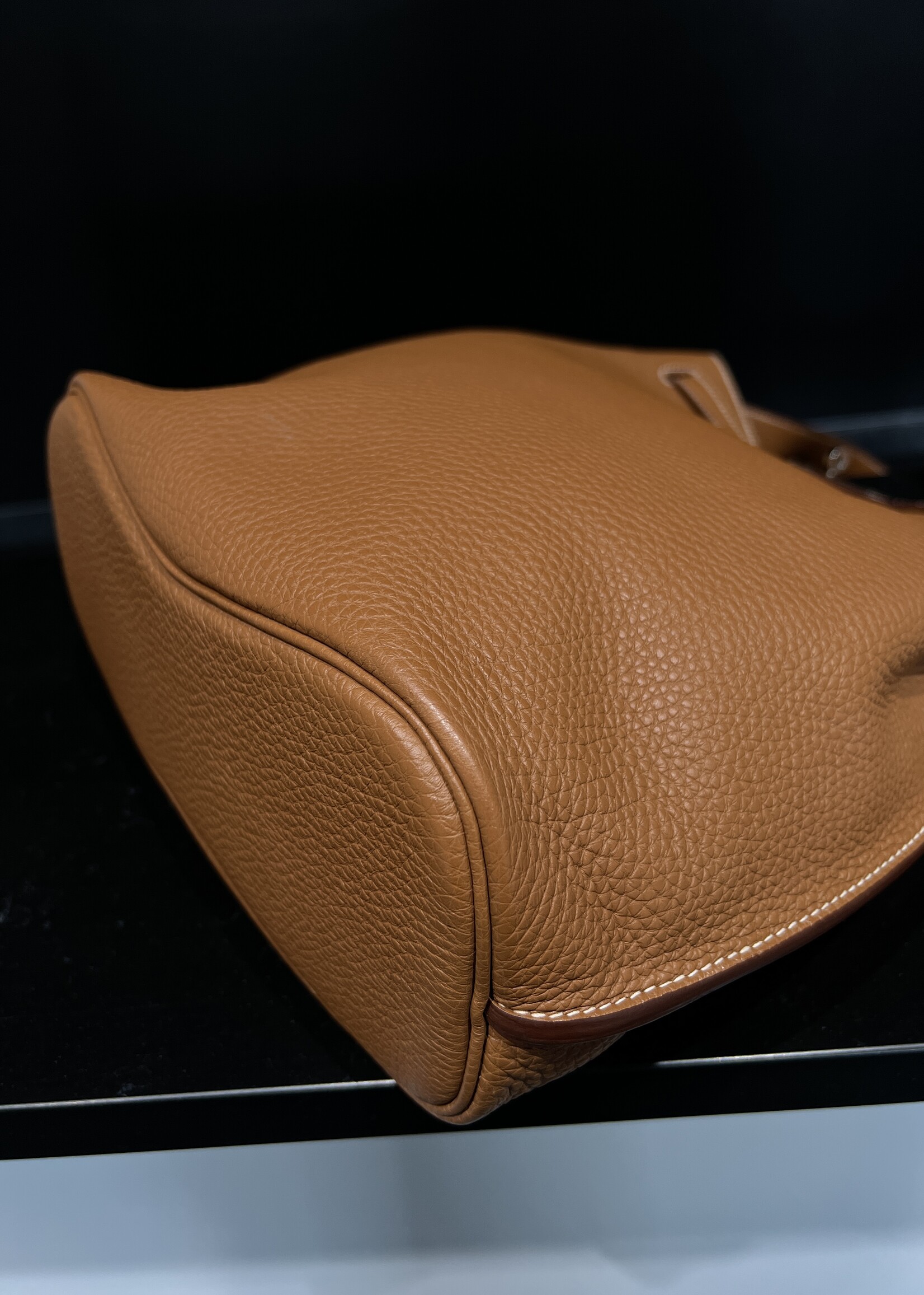 Hermes SOLD. - Hermes So Kelly 26 Togo Gold