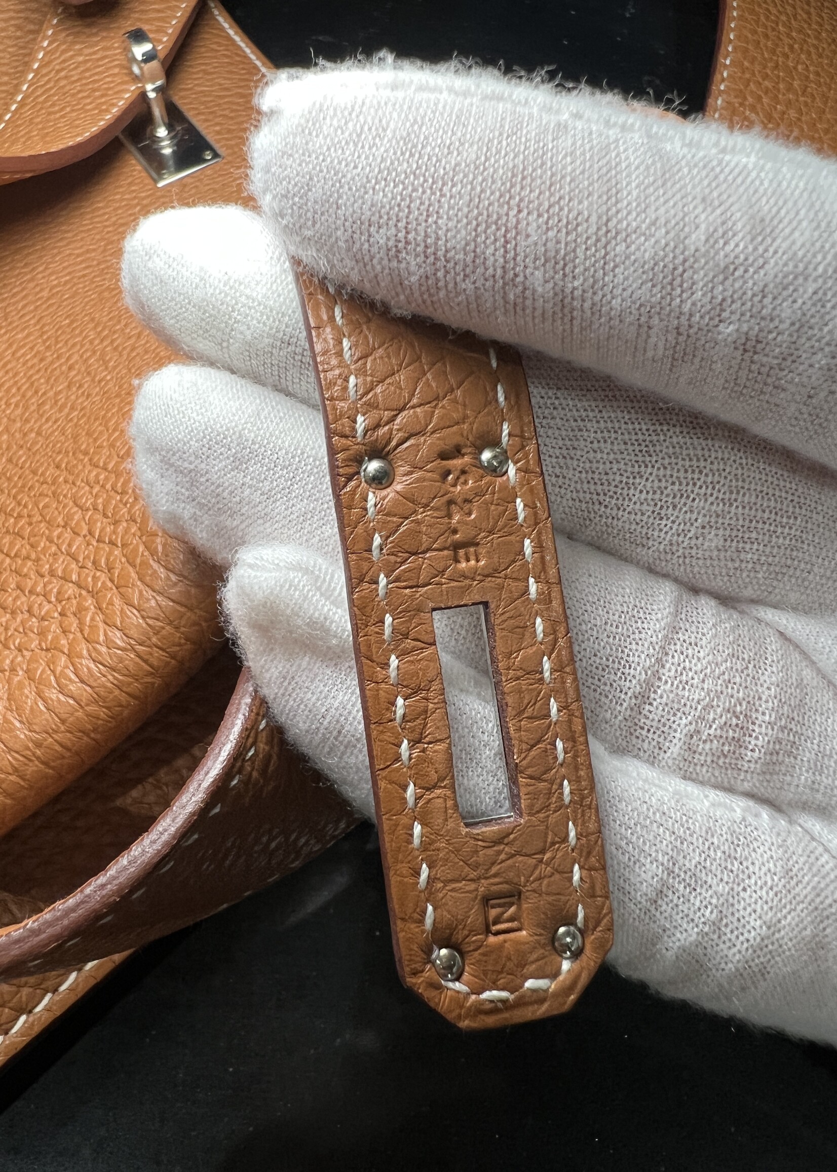 Hermes SOLD. - Hermes So Kelly 26 Togo Gold