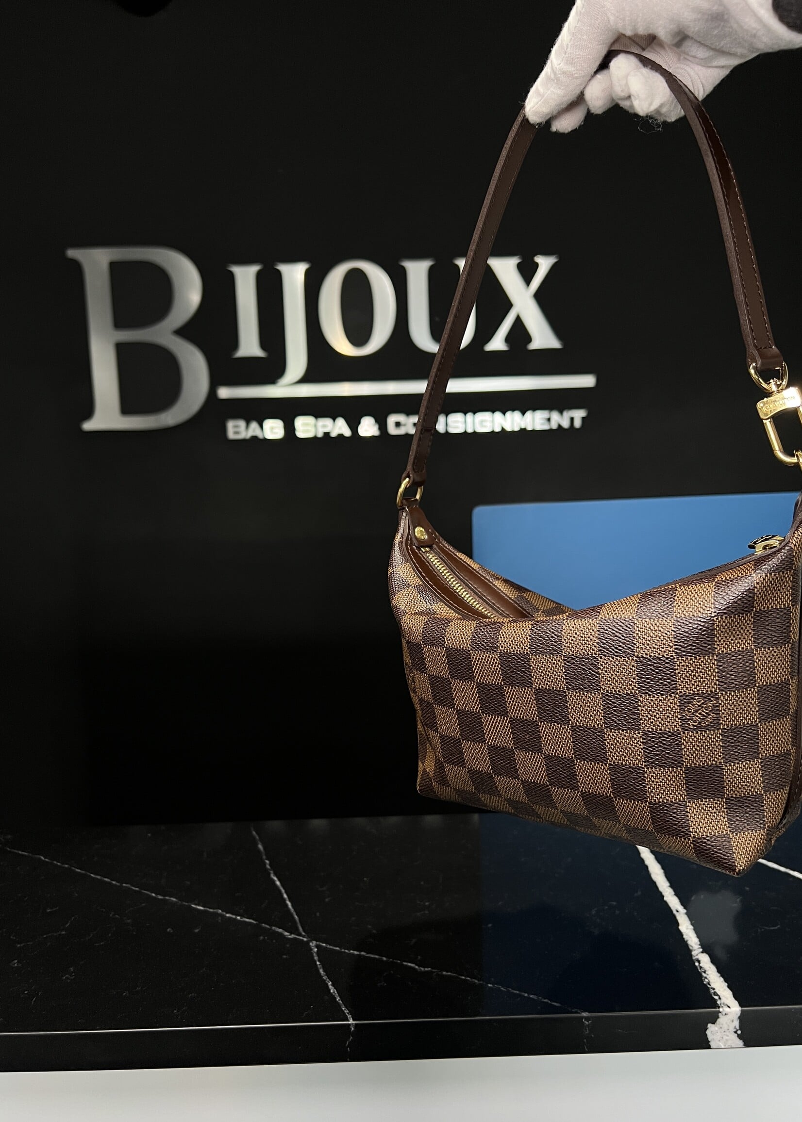 Louis Vuitton SOLD - Louis Vuitton Illovo PM