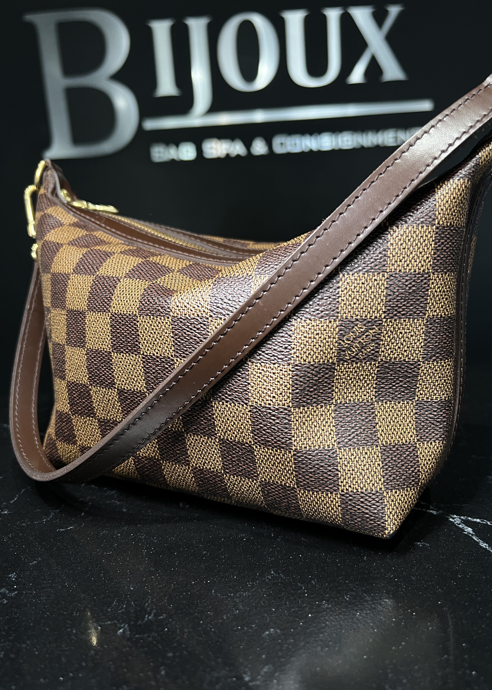 Louis Vuitton SOLD - Louis Vuitton Illovo PM