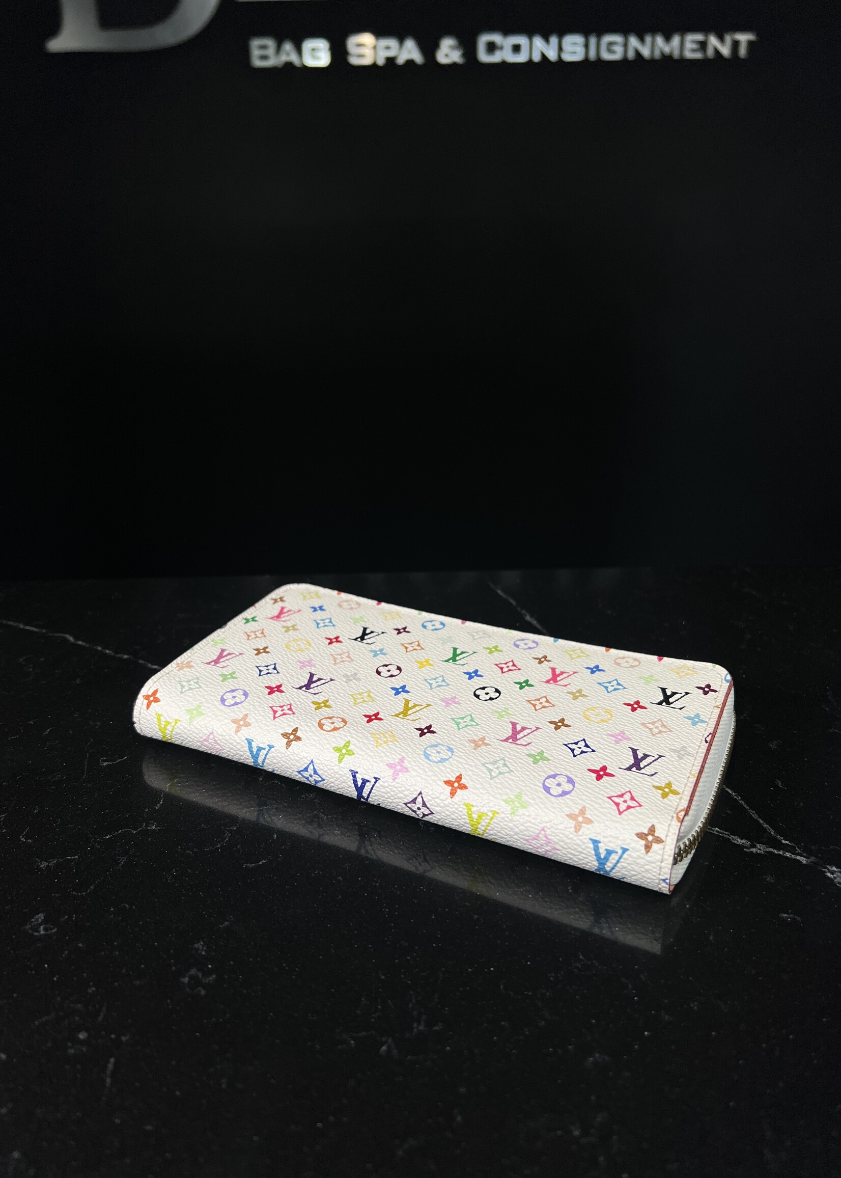 Louis Vuitton Louis Vuitton White Multicolour Zippy Wallet