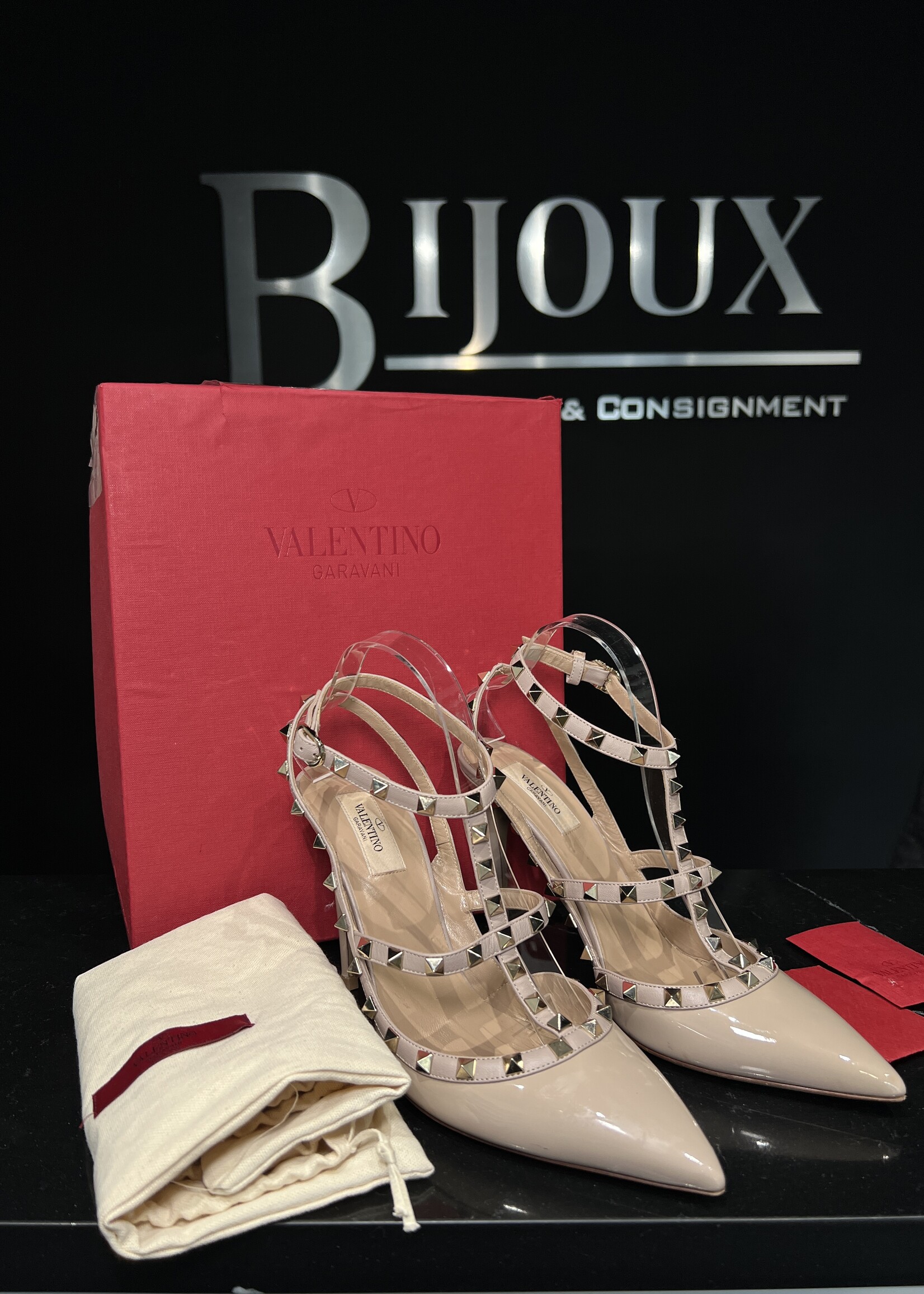Valentino Valentino Rockstud Heels 42