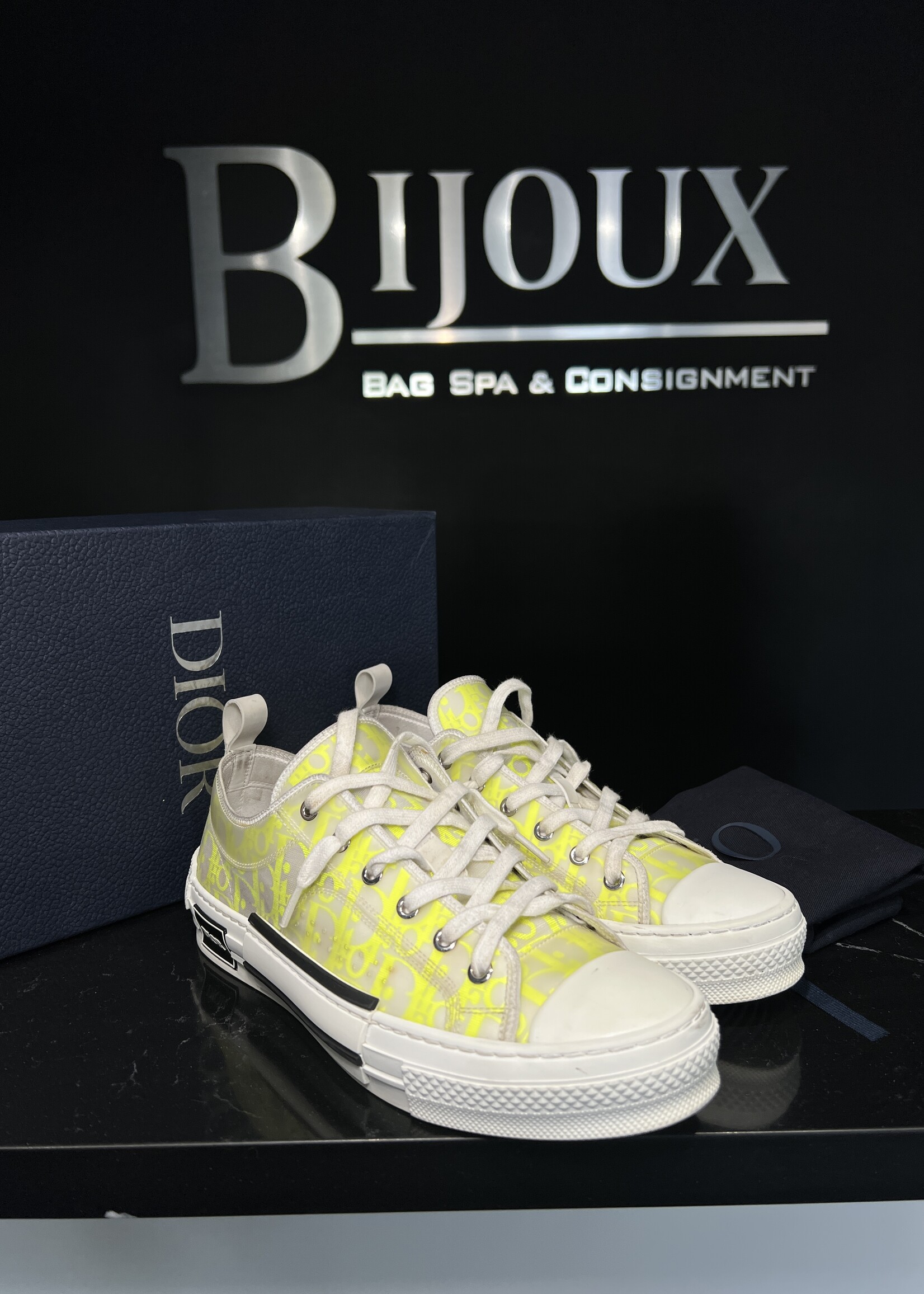 Christian Dior Dior Low Top Yellow Sneakers - 10