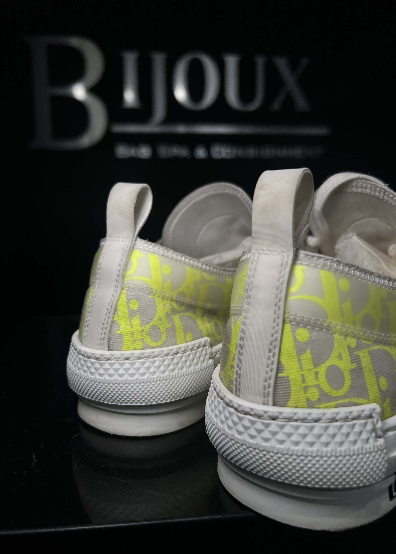 Christian Dior Dior Low Top Yellow Sneakers - 10