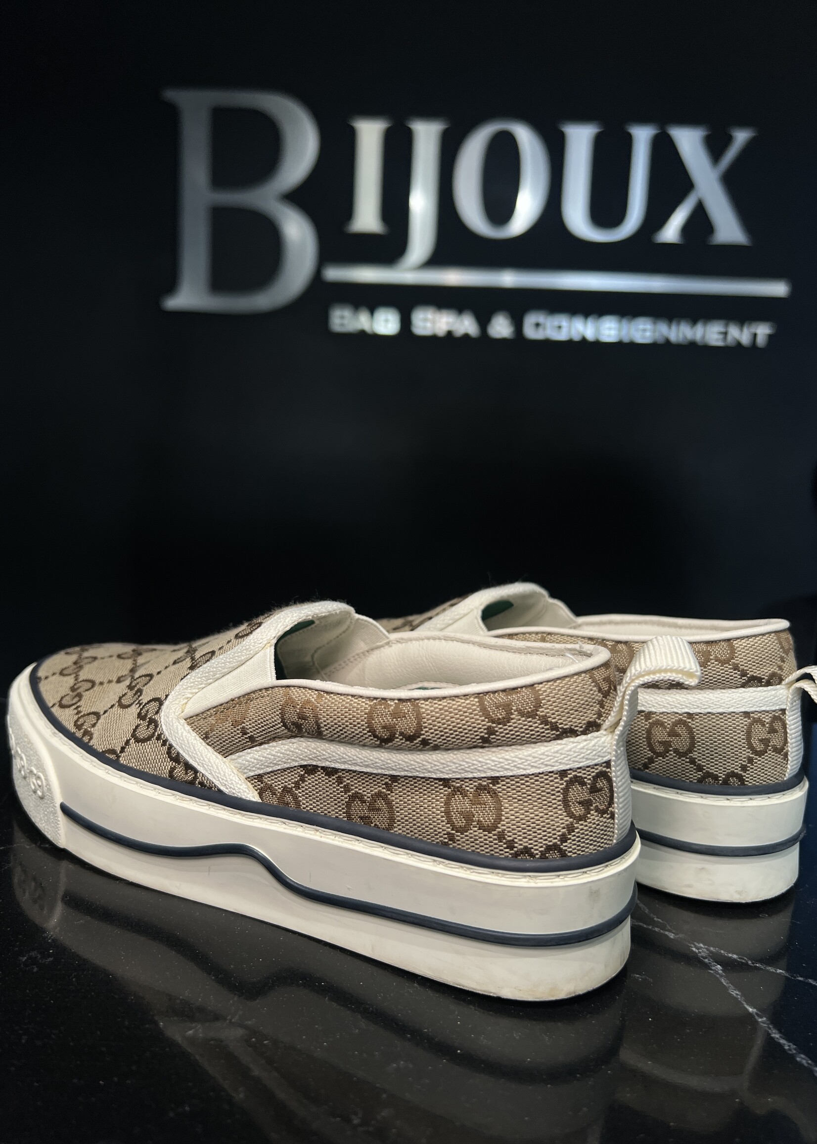 Gucci Gucci Slip On Sneakers -36