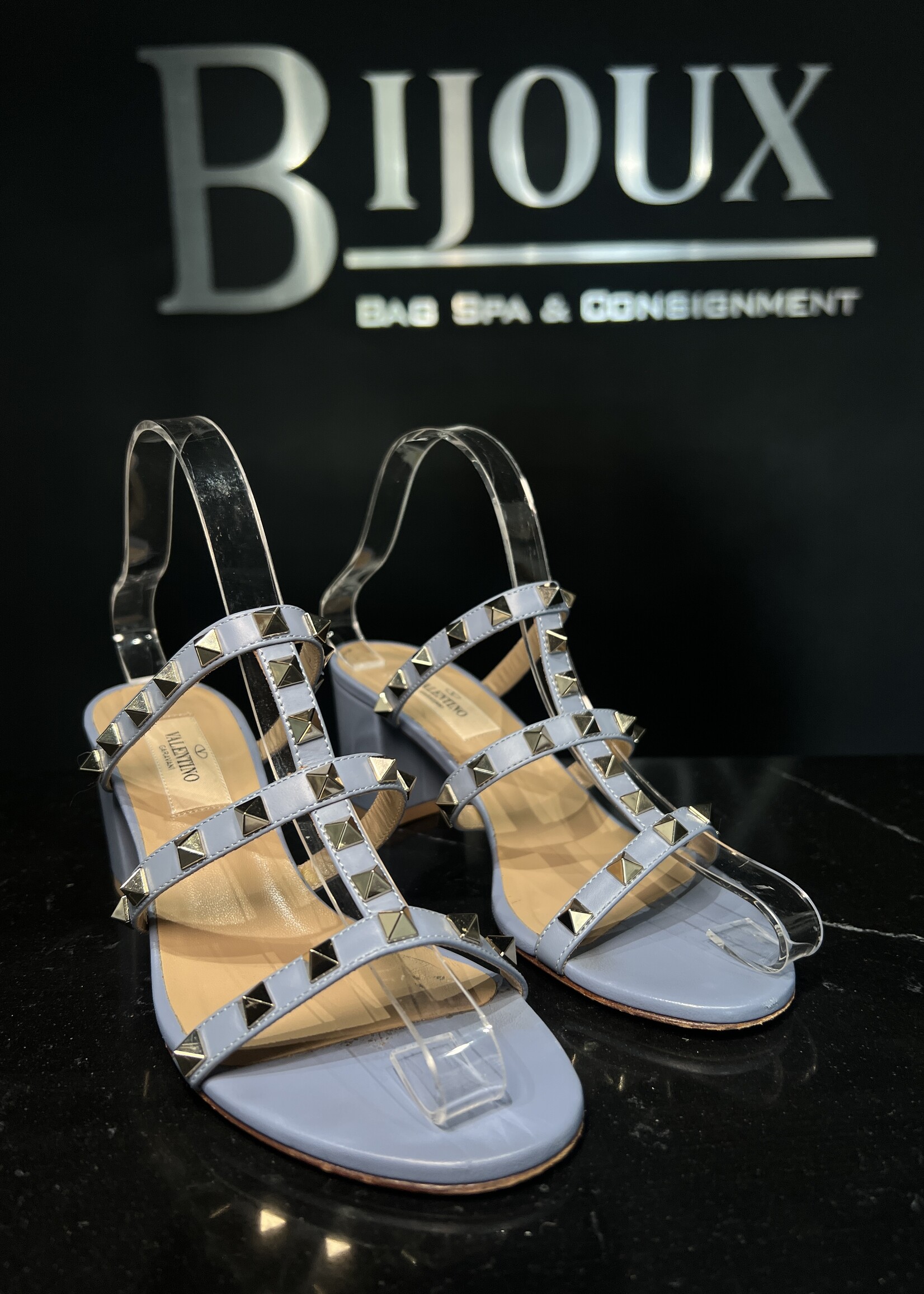 Valentino Valentino Rockstud Mules -36.5