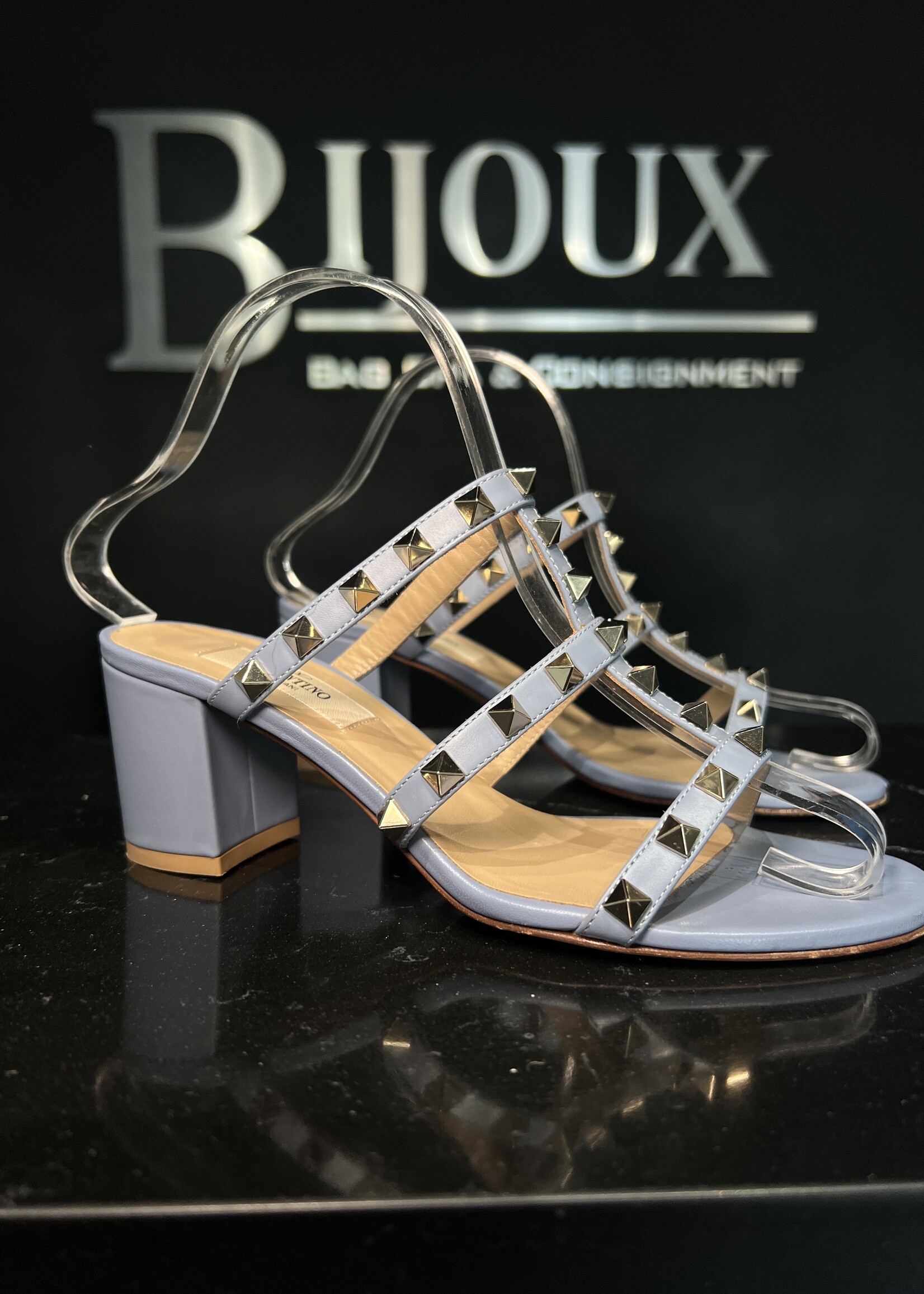 Valentino Valentino Rockstud Mules -36.5