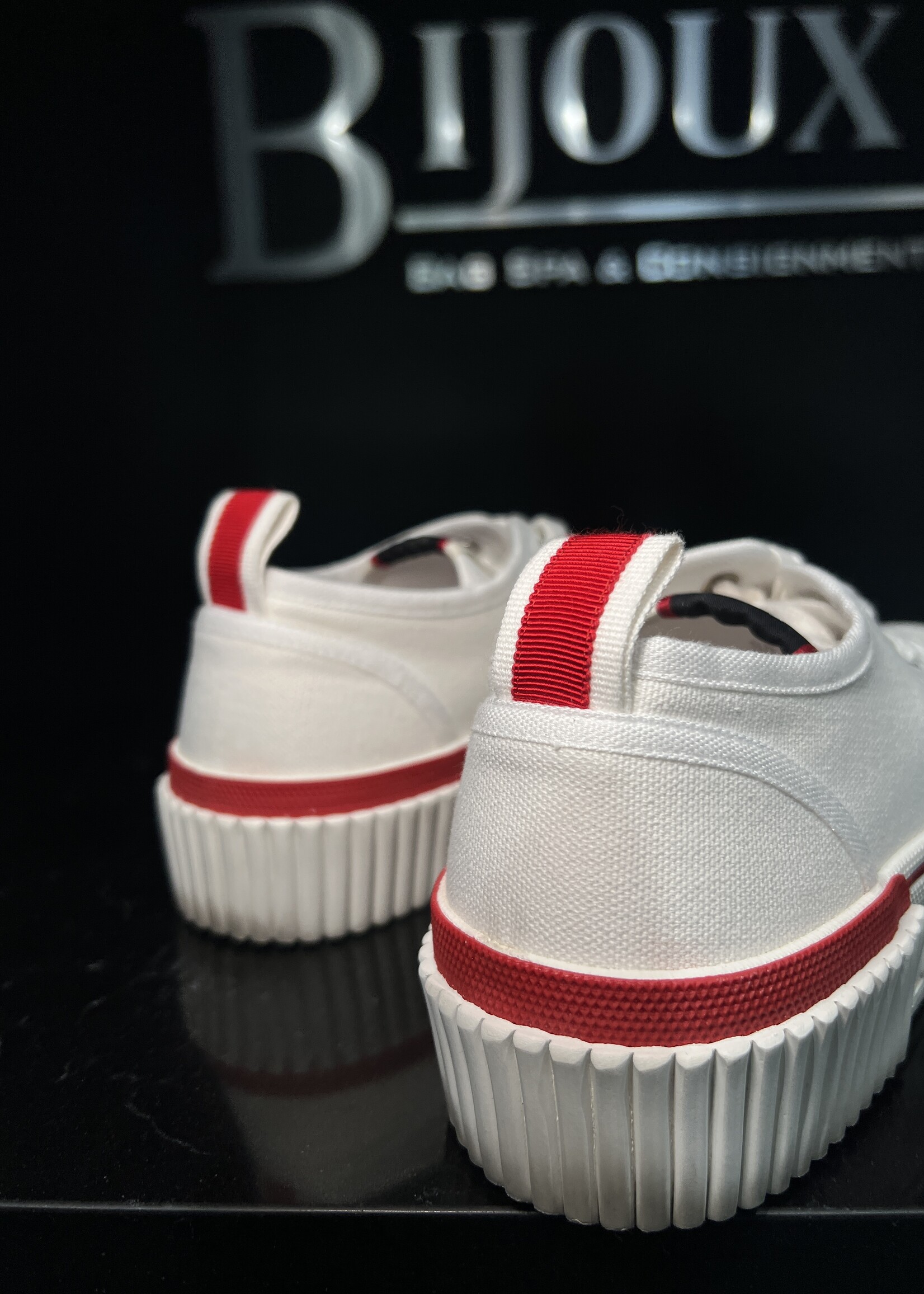 Christian Louboutin Christian Louboutin Super Pedro Canvas -38