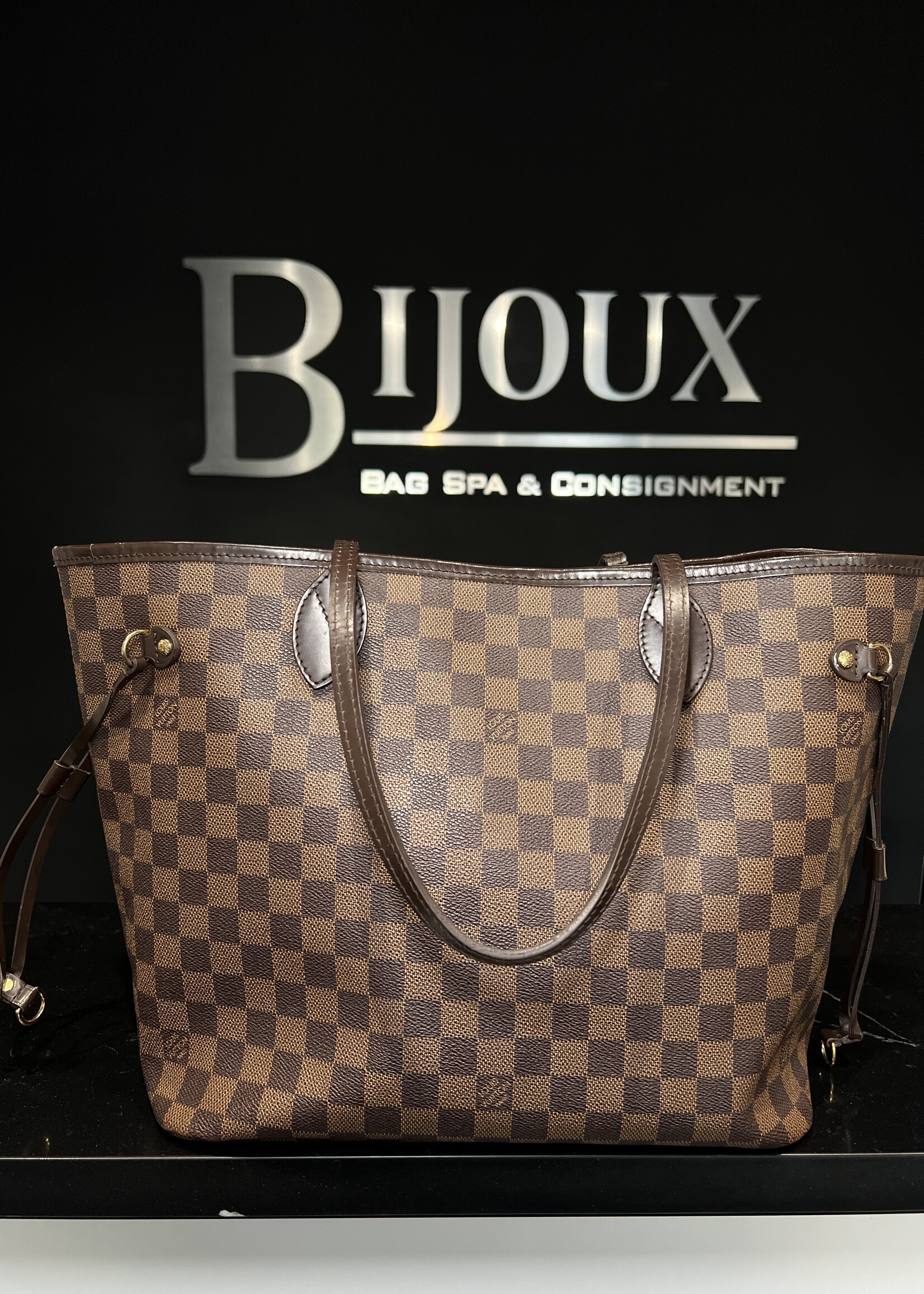 Louis Vuitton Louis Vuitton Neverfull MM