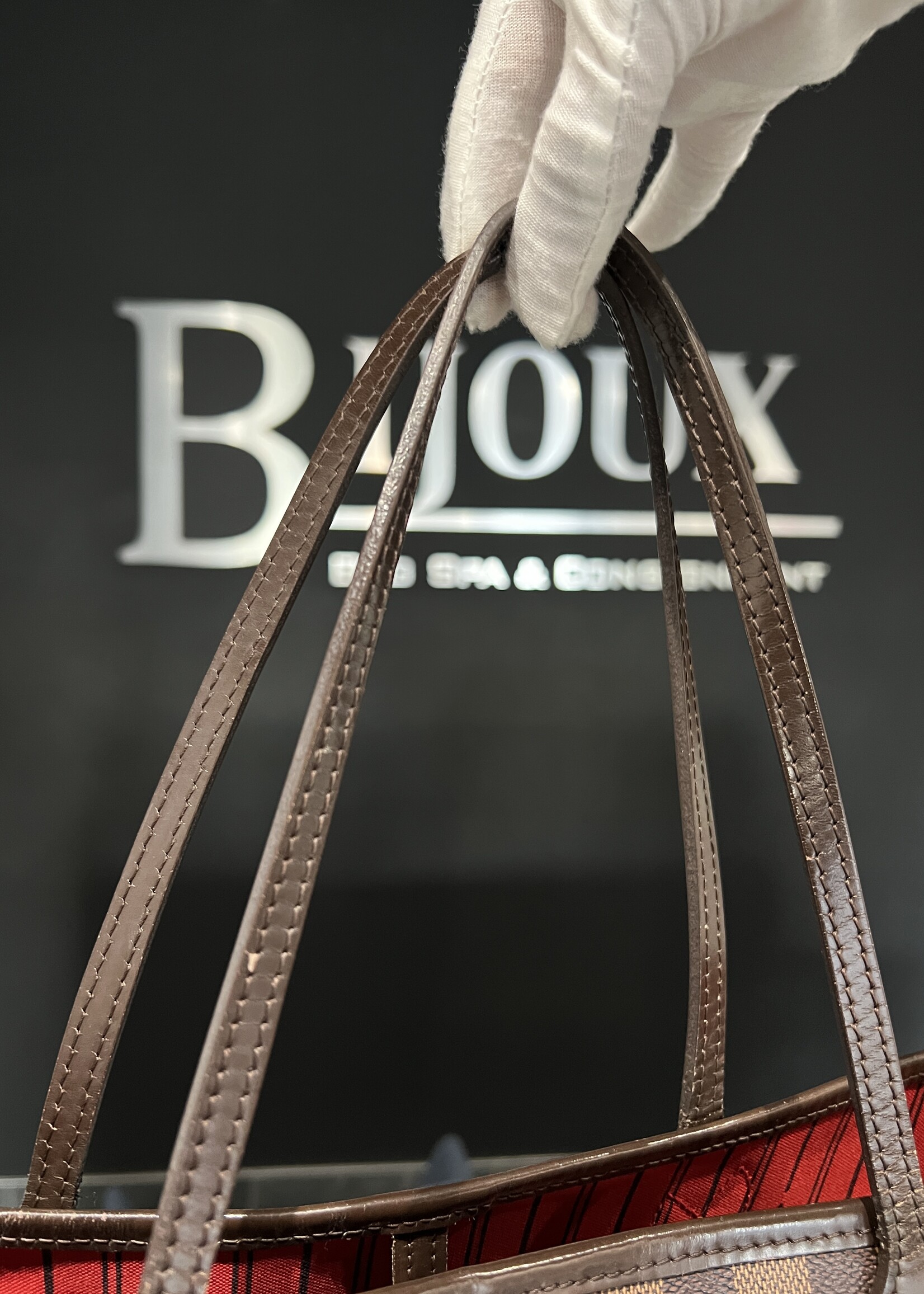 Louis Vuitton Louis Vuitton Neverfull MM