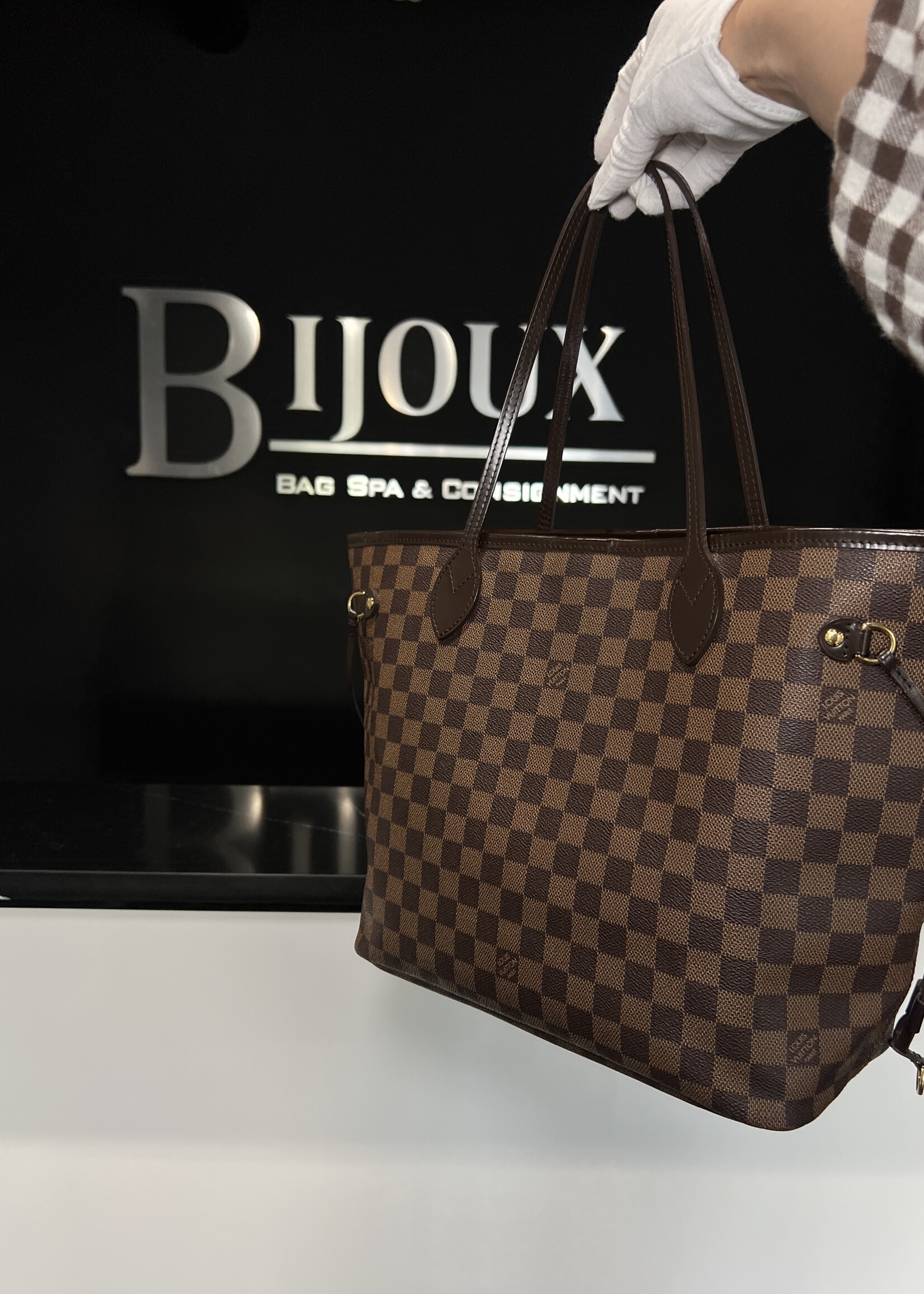 Louis Vuitton Louis Vuitton Neverfull MM Damier Ebene