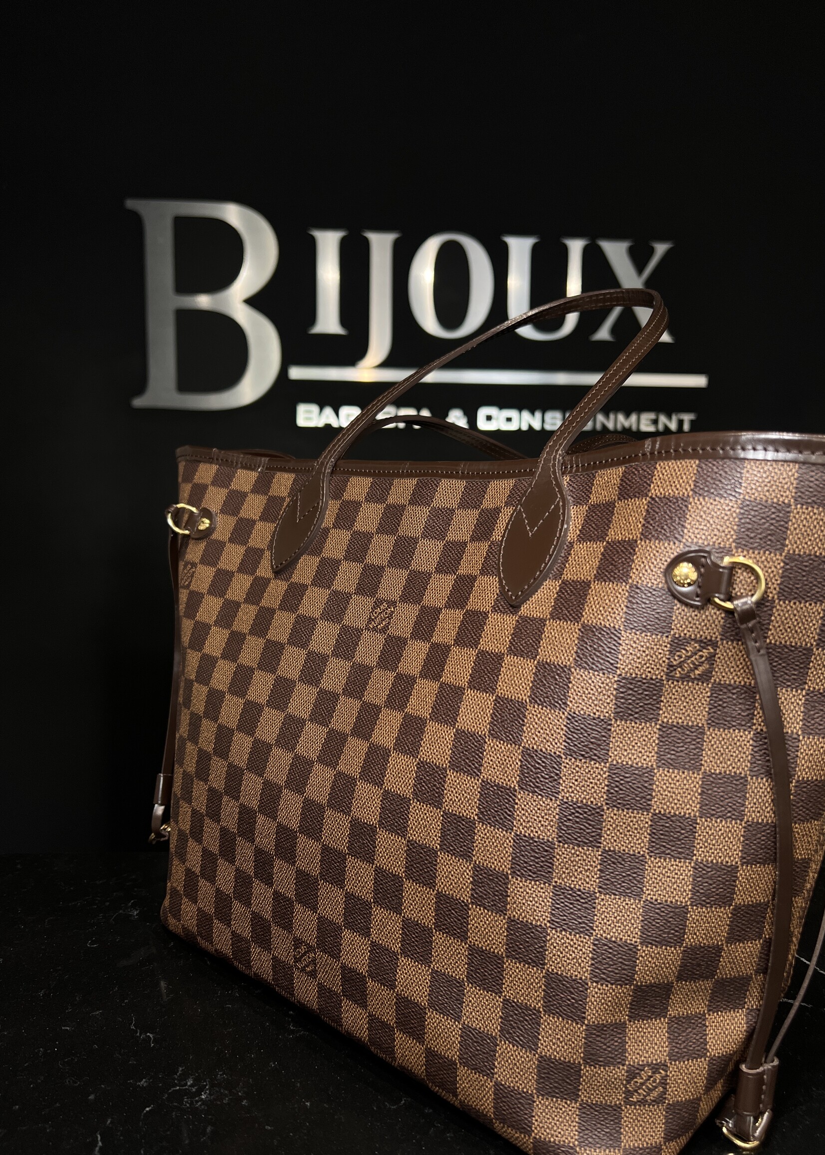 Louis Vuitton Louis Vuitton Neverfull MM Damier Ebene