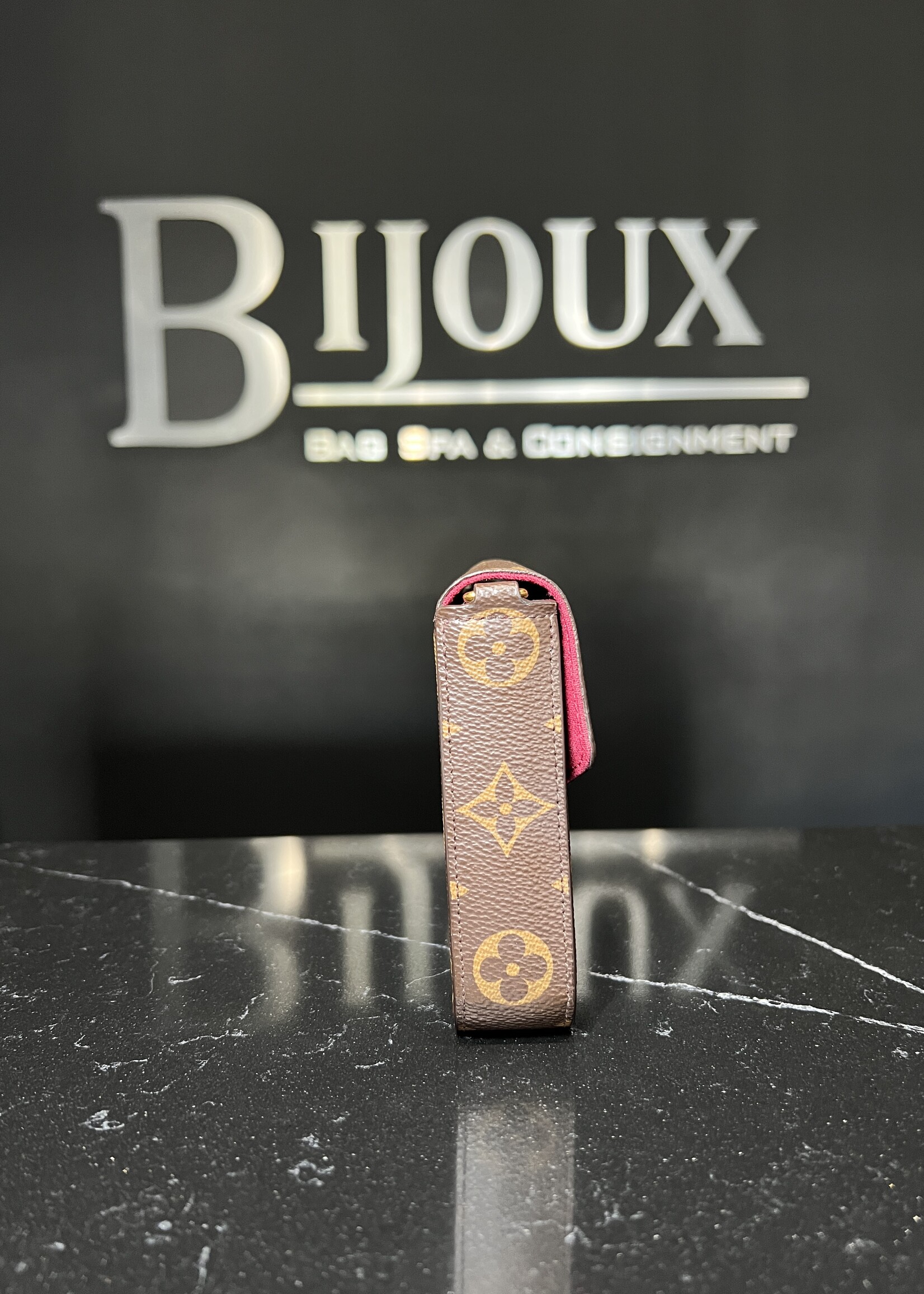 Louis Vuitton SOLD - Louis Vuitton Pochette Felicie Monogram