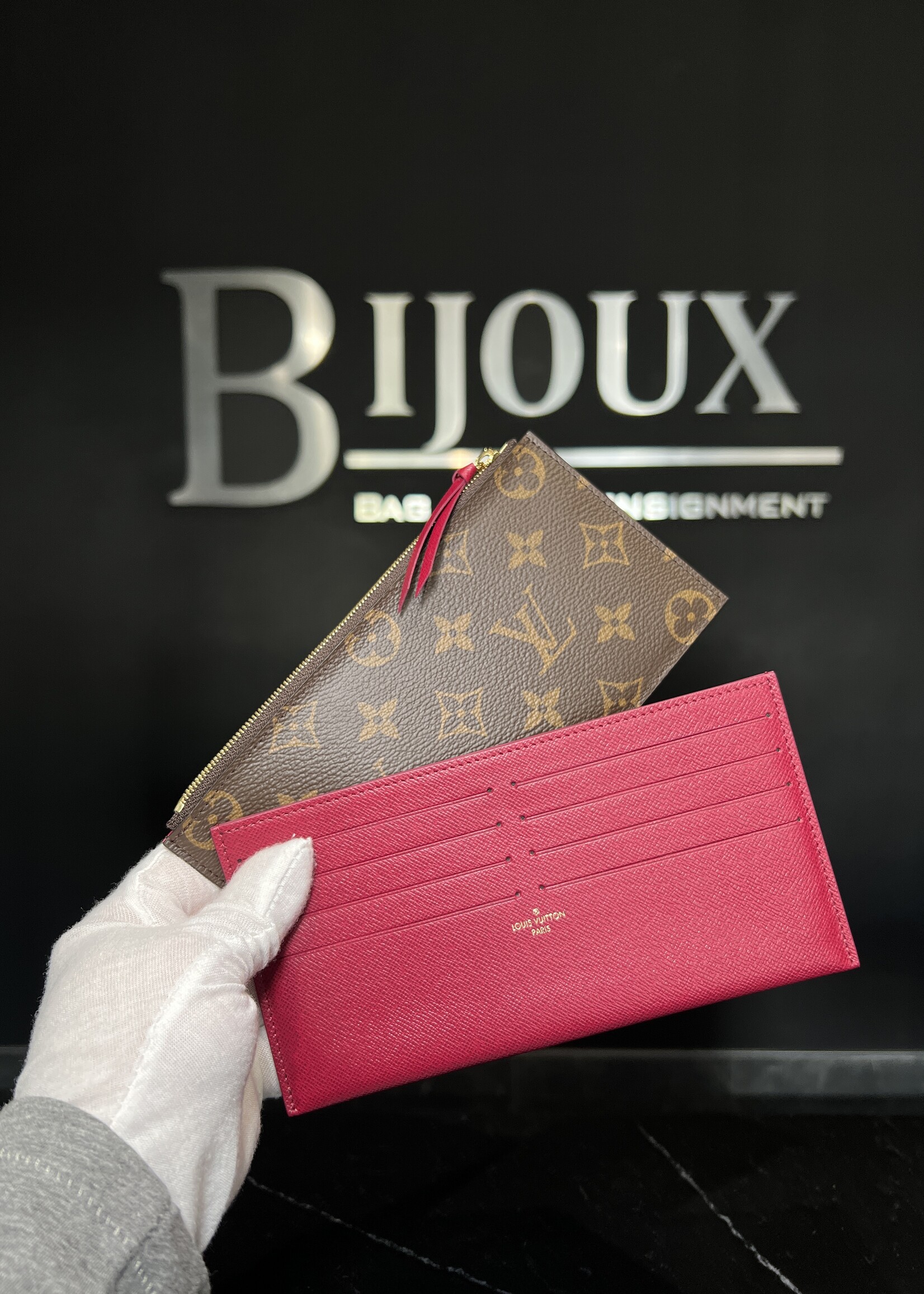 Louis Vuitton SOLD - Louis Vuitton Pochette Felicie Monogram